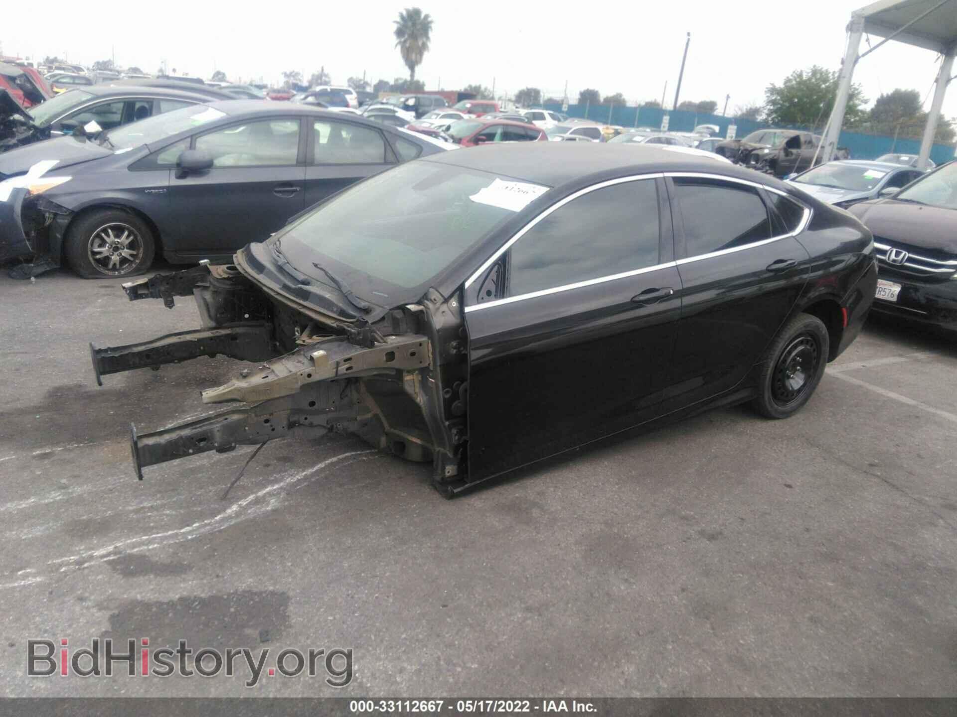 2015 CHRYSLER 200 - VIN: 1C3CCCAB3FN633016 - Фото 2