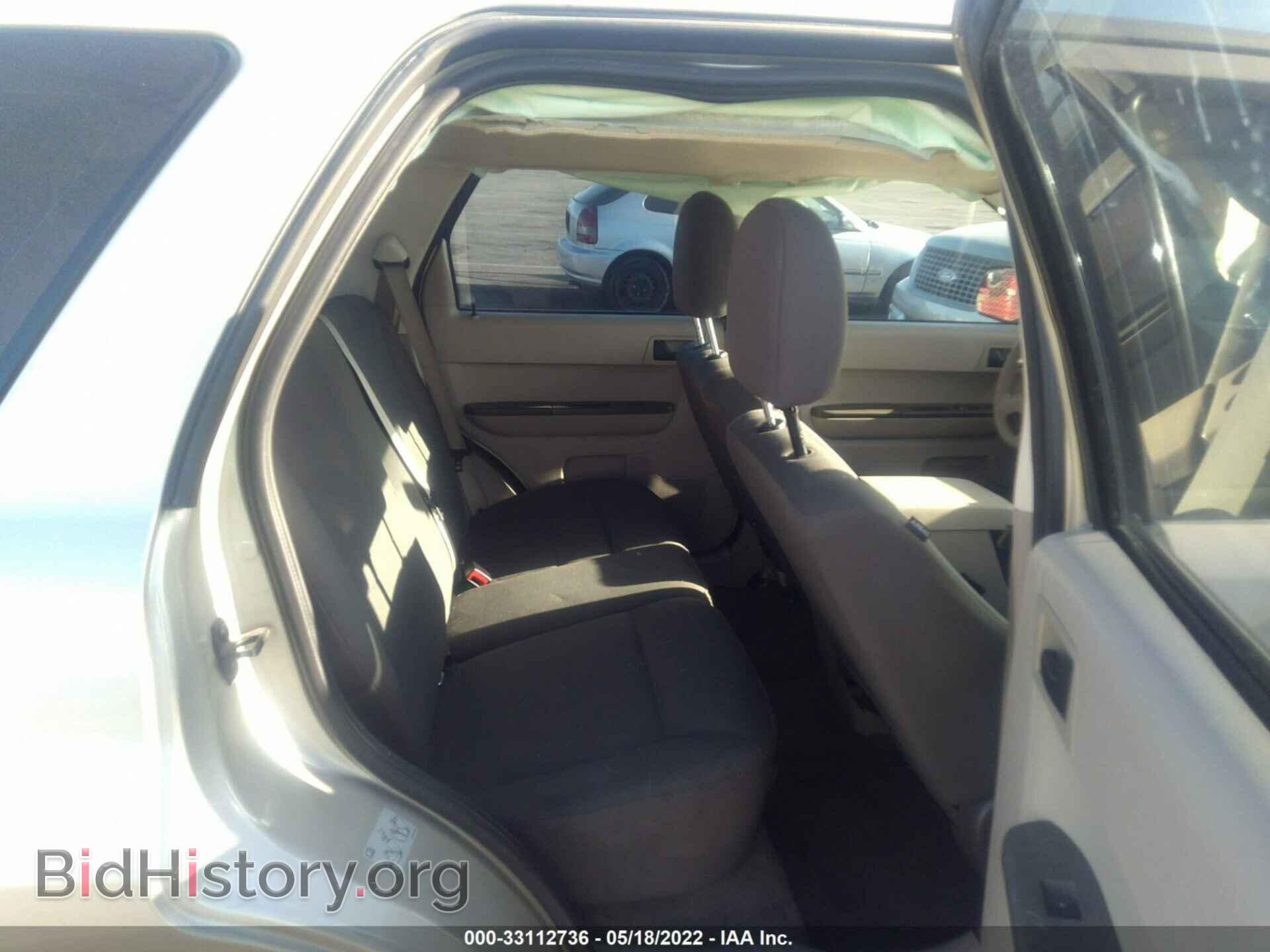2011 FORD ESCAPE - VIN: 1FMCU0C72BKC30149 - Photo 8