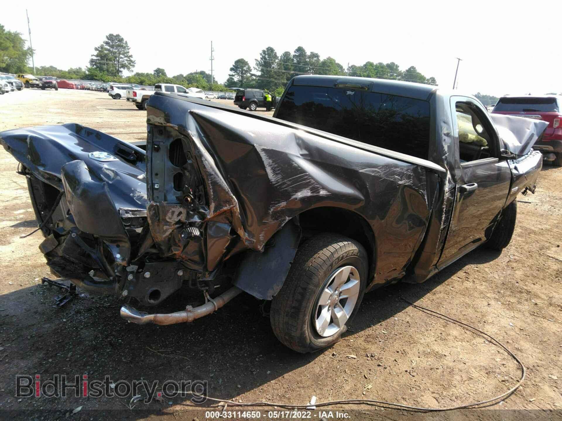 2017 RAM 1500 - VIN: 3C6JR6AT2HG542320 - Фото 4