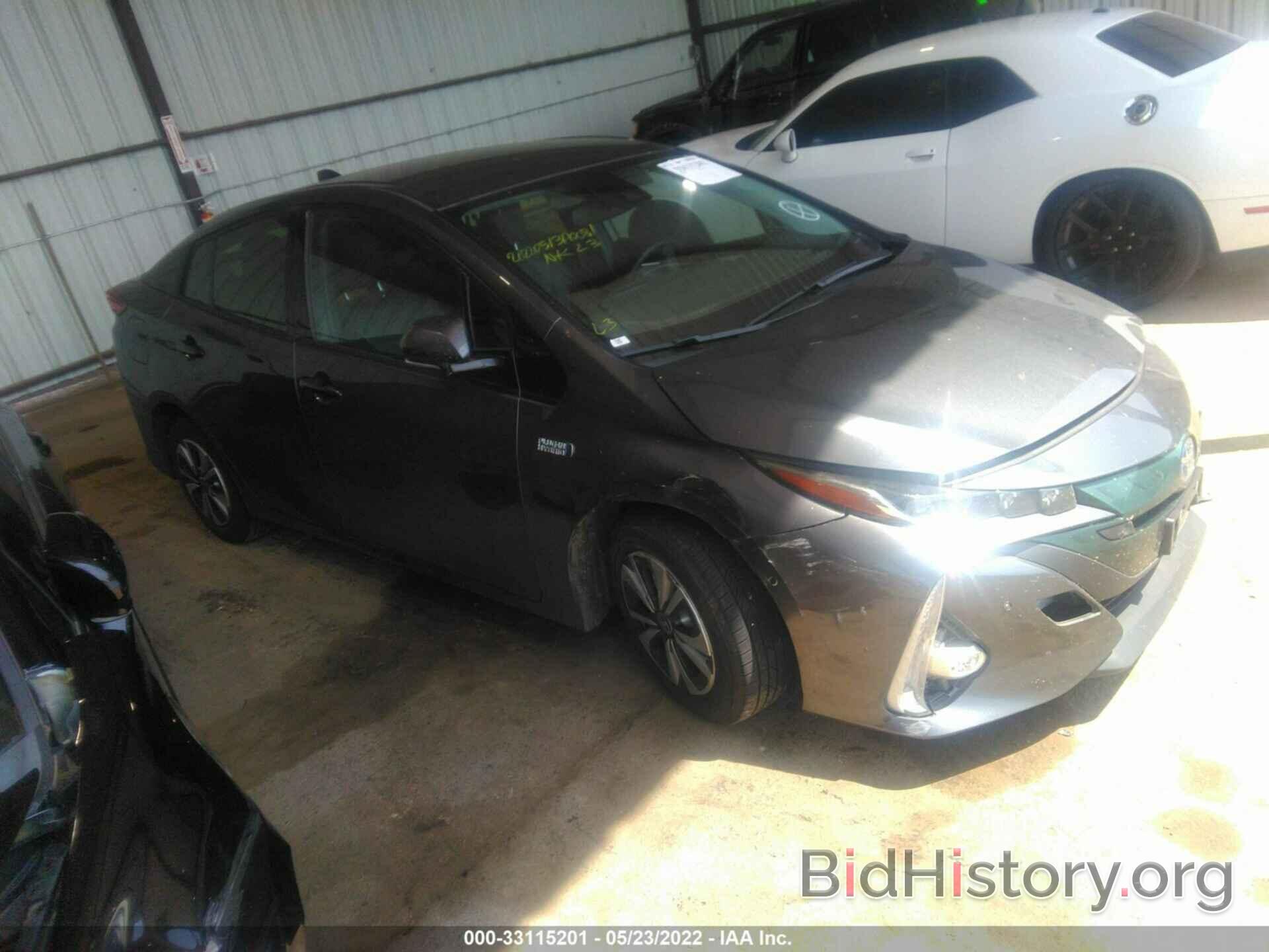 Photo JTDKARFP0H3051586 - TOYOTA PRIUS PRIME 2017