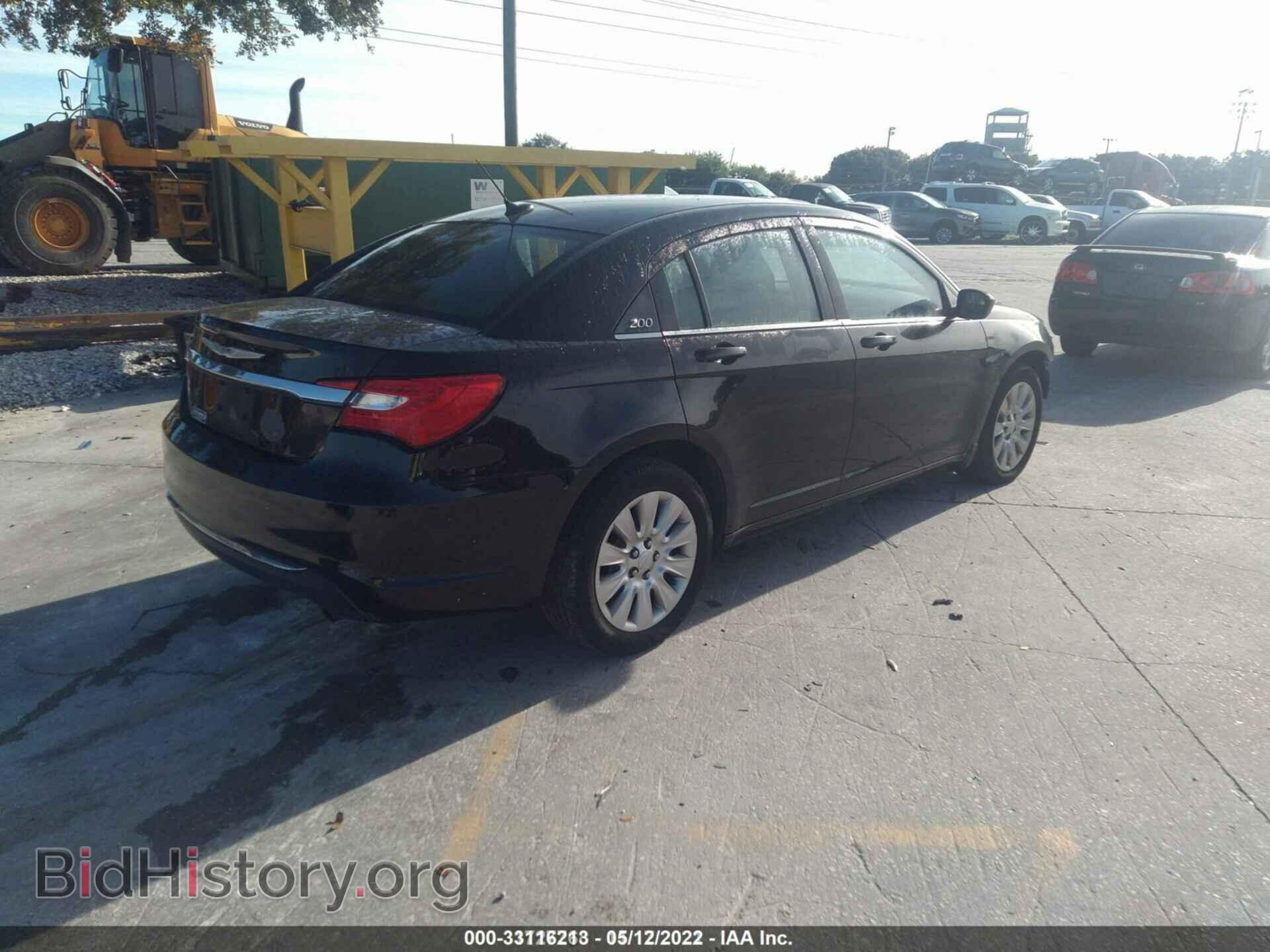 2012 CHRYSLER 200 - VIN: 1C3CCBAB8CN320193 - Фото 4
