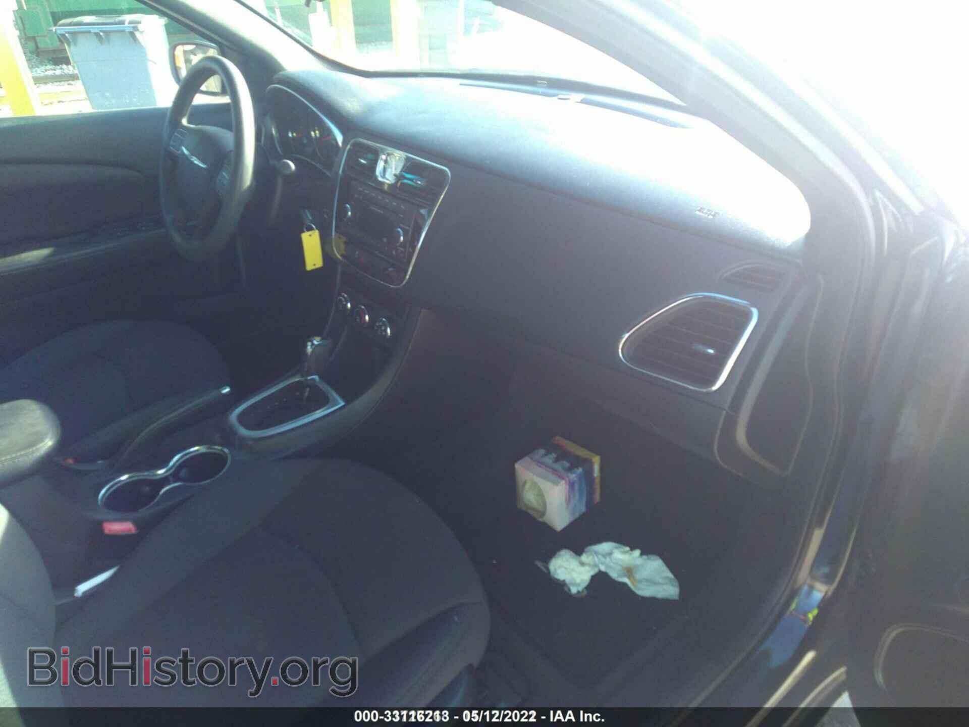 2012 CHRYSLER 200 - VIN: 1C3CCBAB8CN320193 - Фото 5