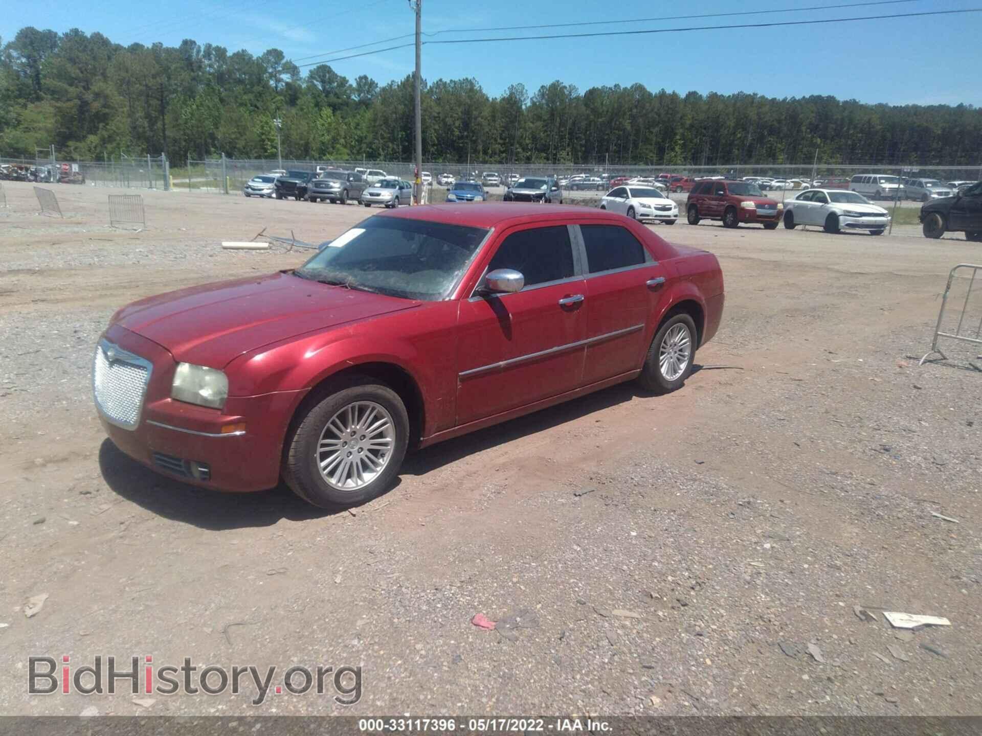 2010 CHRYSLER 300 - VIN: 2C3CA4CD0AH191369 - Фото 2