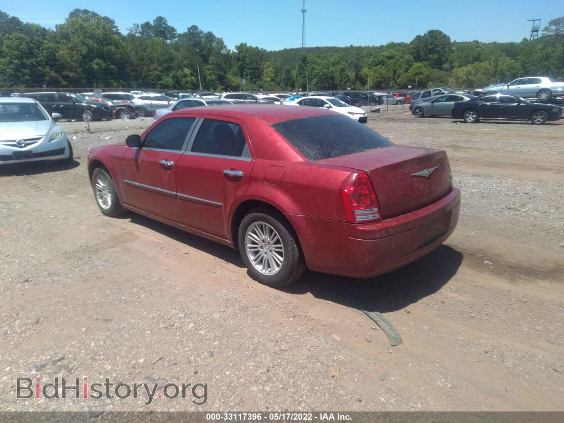 2010 CHRYSLER 300 - VIN: 2C3CA4CD0AH191369 - Фото 3