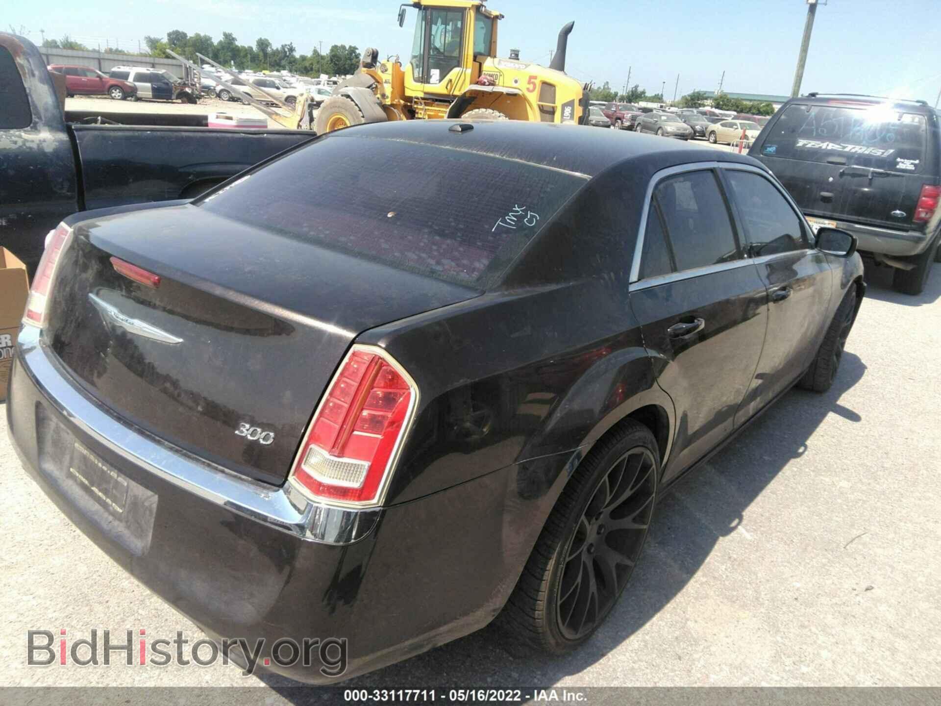 2012 CHRYSLER 300 - VIN: 2C3CCAAG7CH201971 - Photo 4