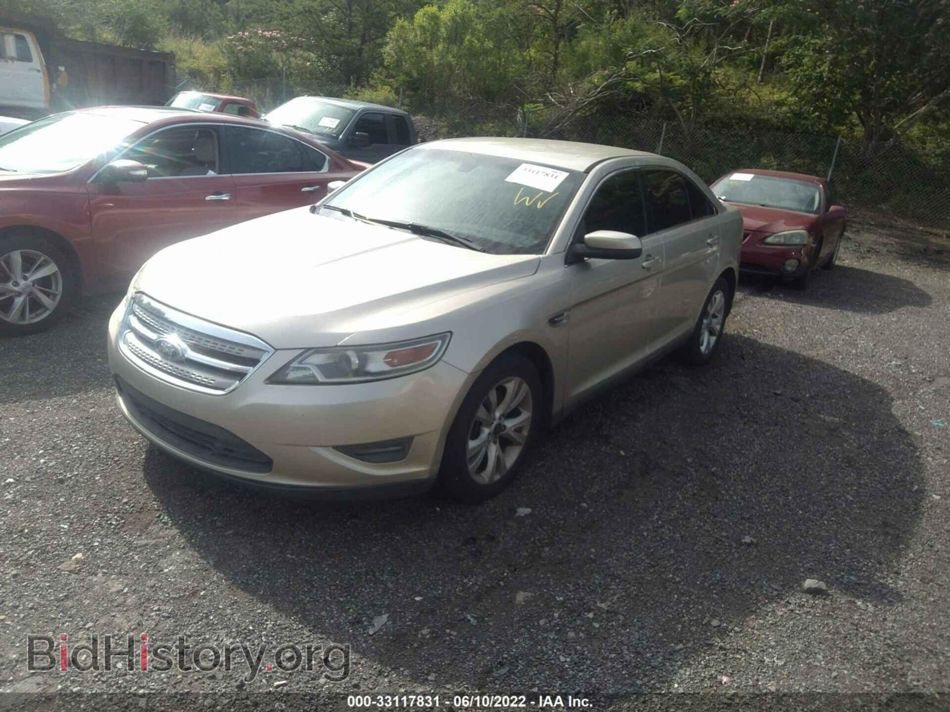 2011 FORD TAURUS - VIN: 1FAHP2EW9BG107197 - Фото 2
