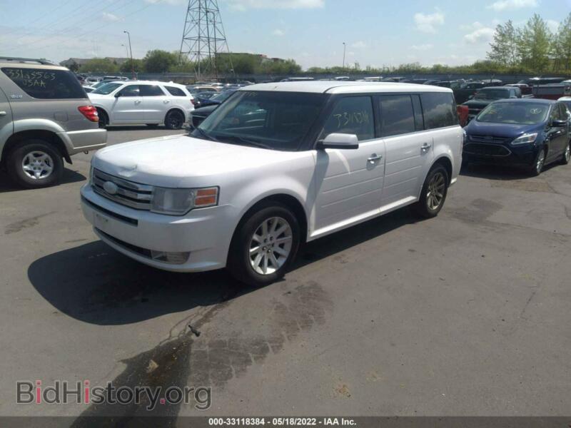 2011 Ford FLEX (VIN 2FMGK5CC5BBD32962) — photo 2 of 11