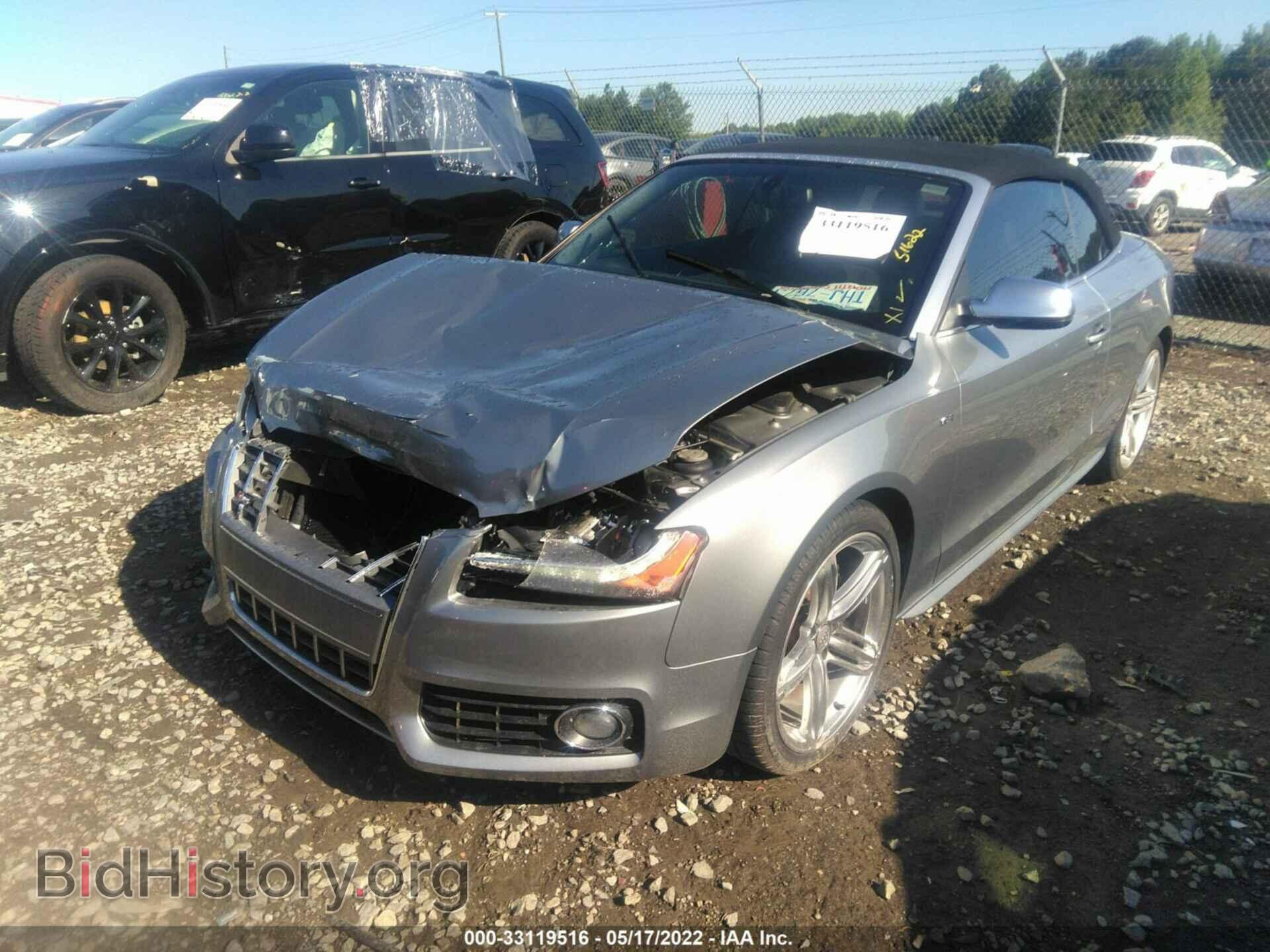 2011 AUDI S5 - VIN: WAUCGAFH3BN010875 - Фото 2