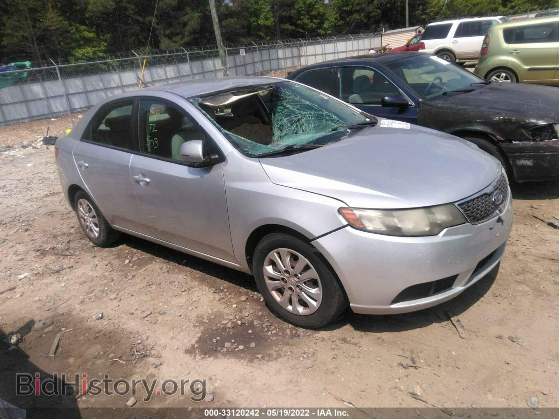 Photo KNAFU4A2XC5551000 - KIA FORTE 2012