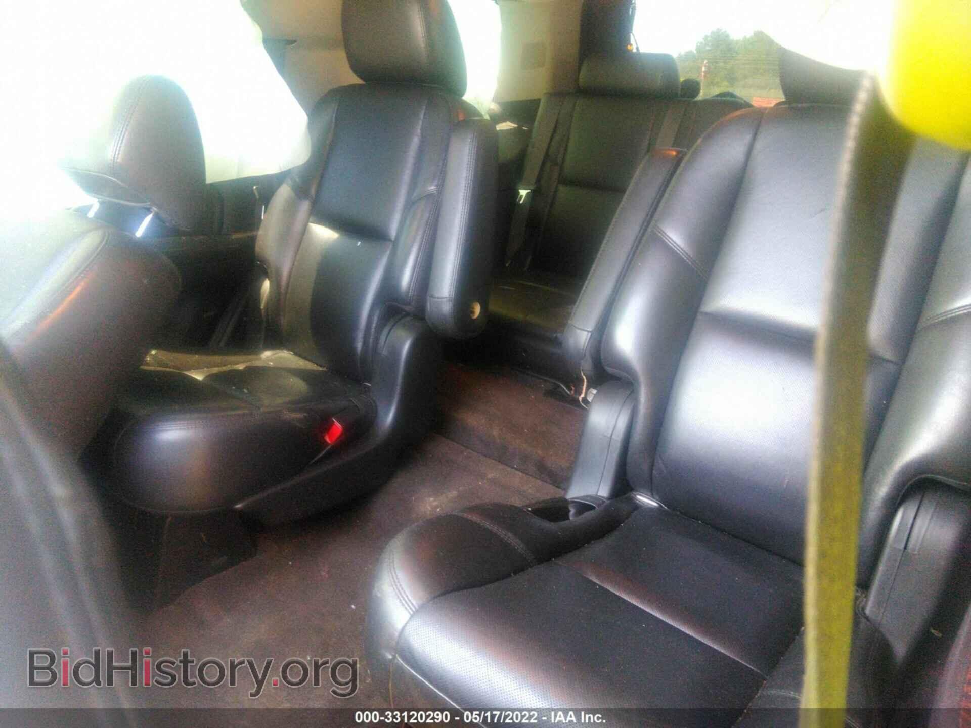 2011 GMC YUKON - VIN: 1GKS2EEF9BR216316 - Photo 8