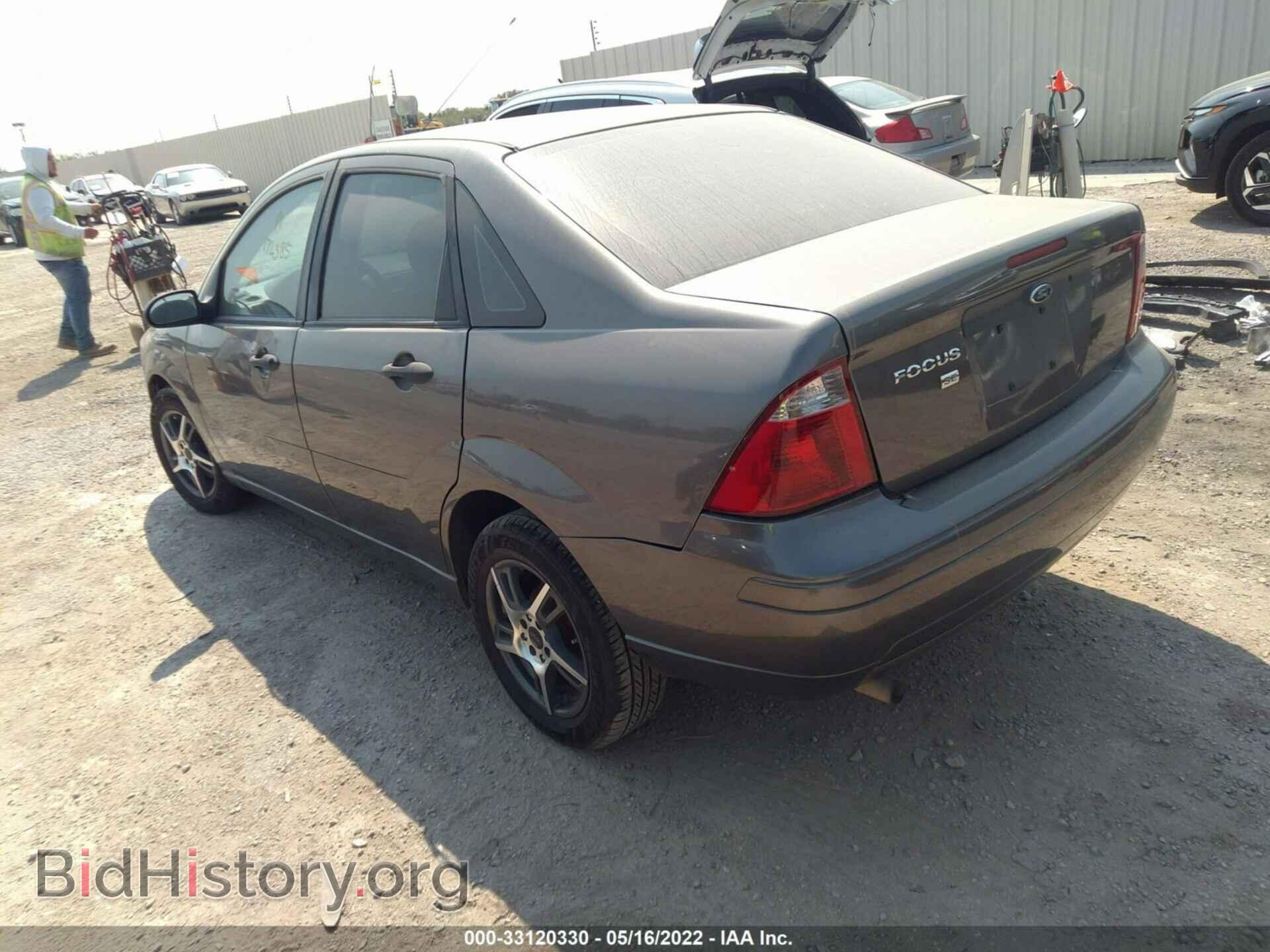 2007 FORD FOCUS - VIN: 1FAFP34N97W172585 - Фото 3