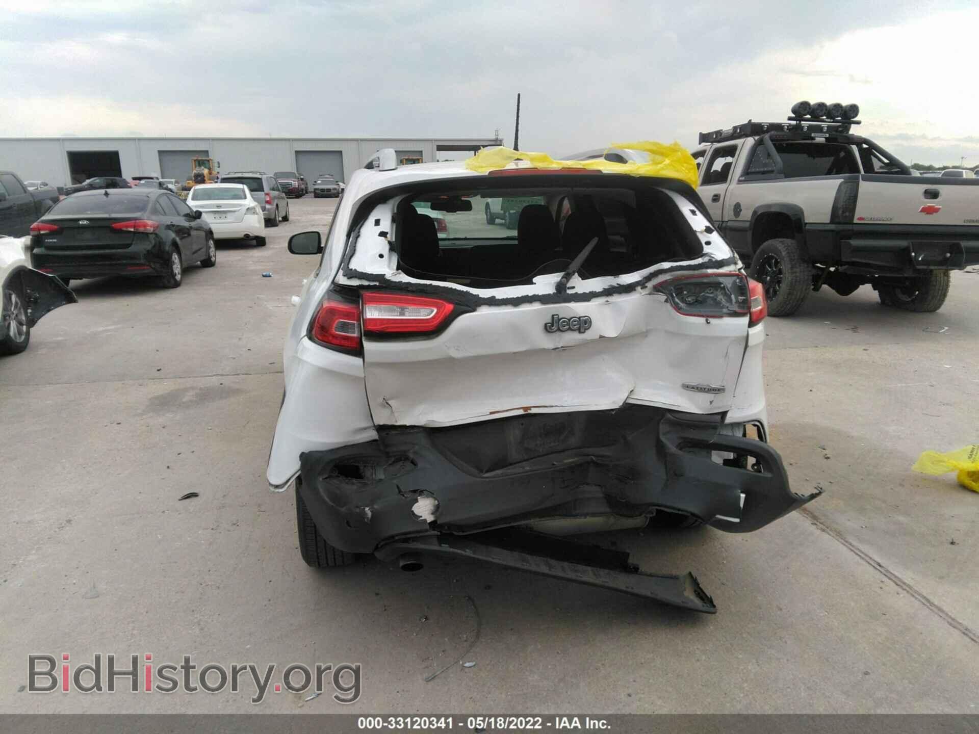 2016 JEEP CHEROKEE - VIN: 1C4PJLCBXGW201390 - Фото 6