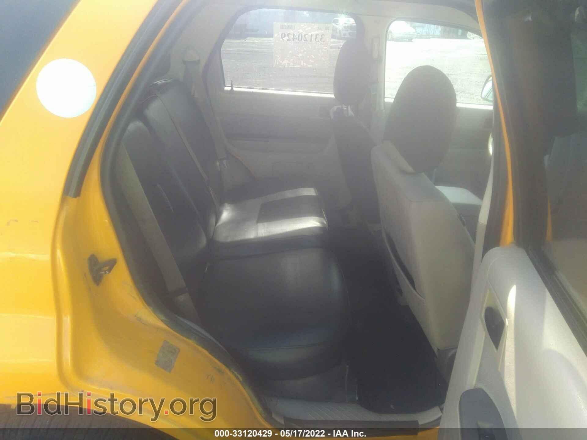 2011 FORD ESCAPE - VIN: 1FMCU4K37BKC06516 - Фото 8