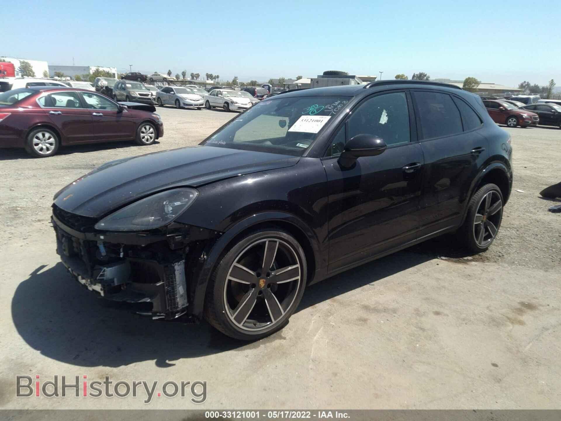 2020 PORSCHE CAYENNE - VIN: WP1AA2AY6LDA07063 - Фото 2
