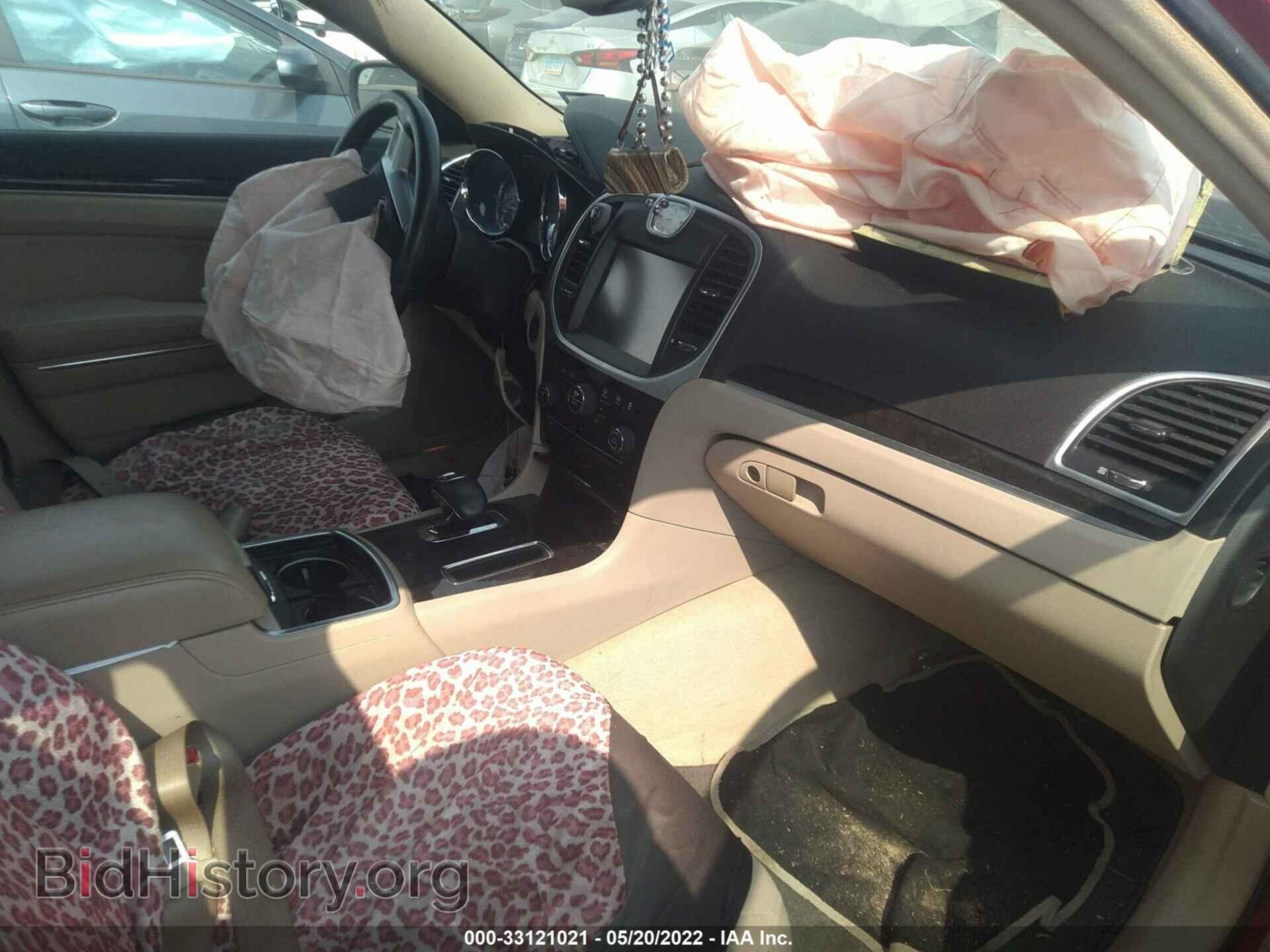 2012 CHRYSLER 300 - VIN: 2C3CCAAG7CH165537 - Фото 5