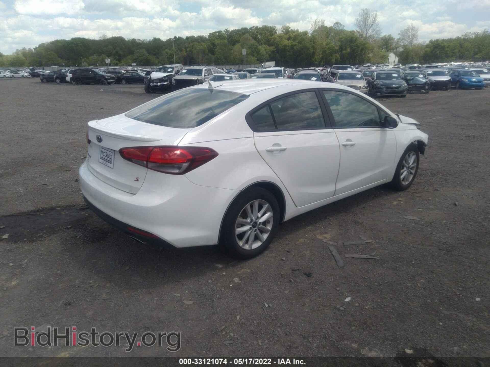 2017 KIA FORTE - VIN: 3KPFL4A79HE032243 - Photo 4