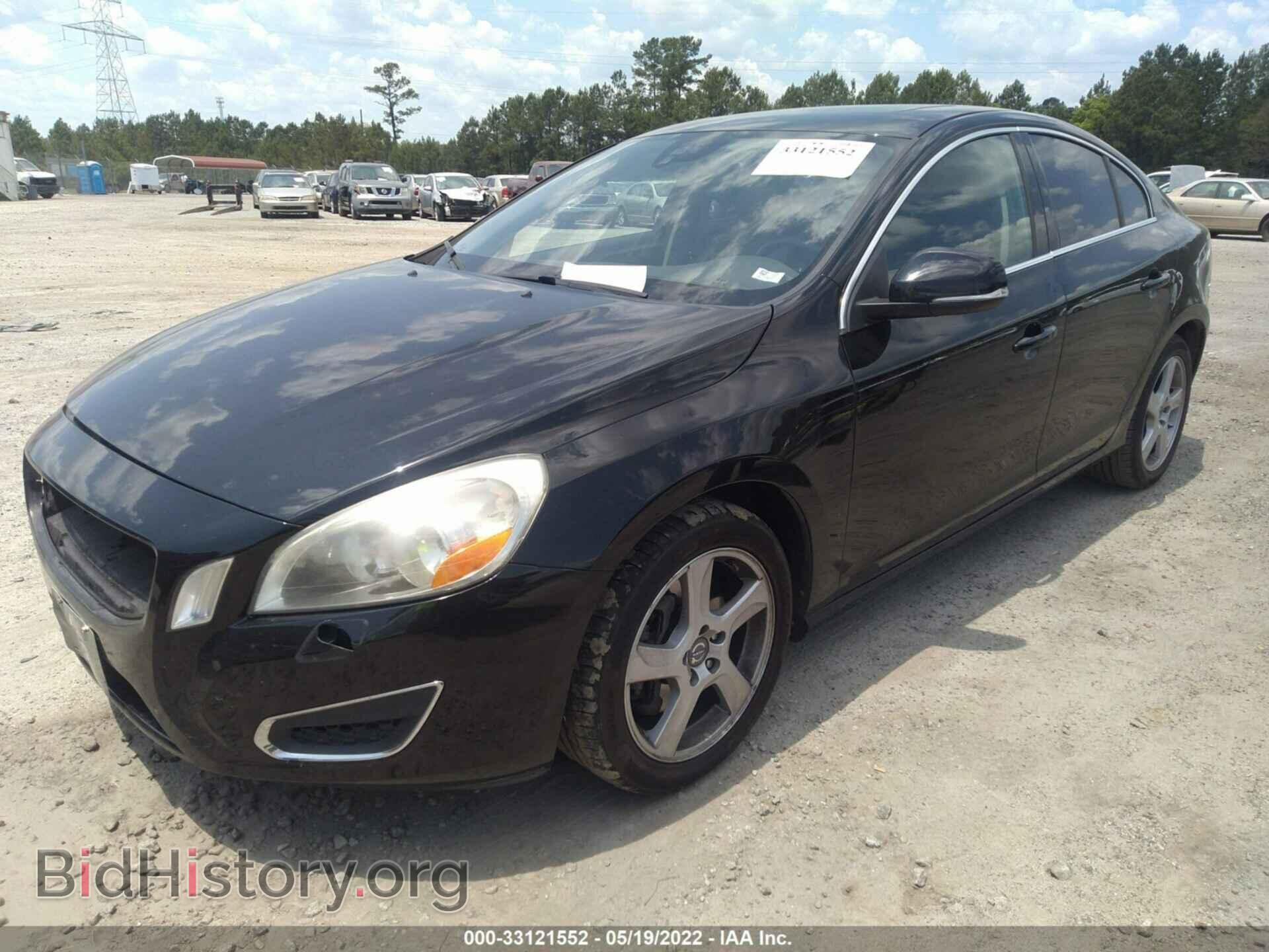 2013 VOLVO S60 - VIN: YV1612FS8D2203847 - Фото 2