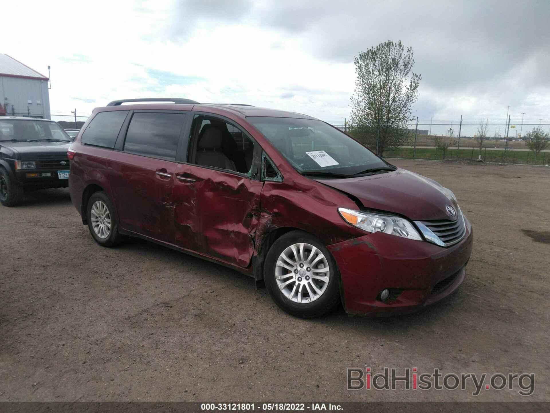 Photo 5TDYZ3DC7HS771742 - TOYOTA SIENNA 2017