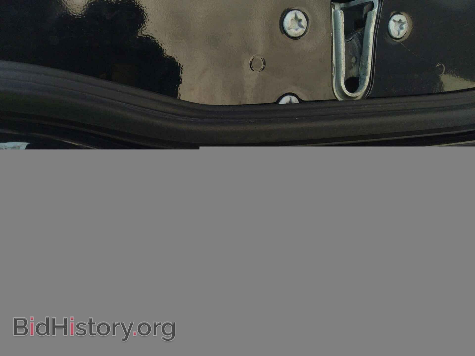 2014 CHRYSLER 300 - VIN: 2C3CCAAG4EH255473 - Фото 9
