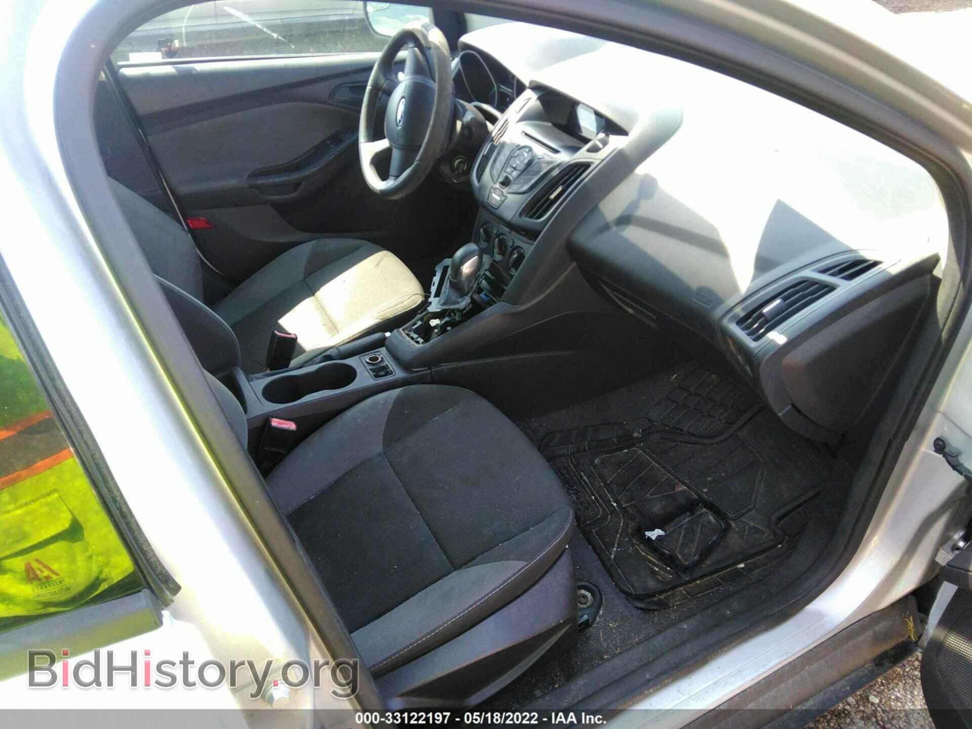 2012 FORD FOCUS - VIN: 1FAHP3E28CL220389 - Photo 5