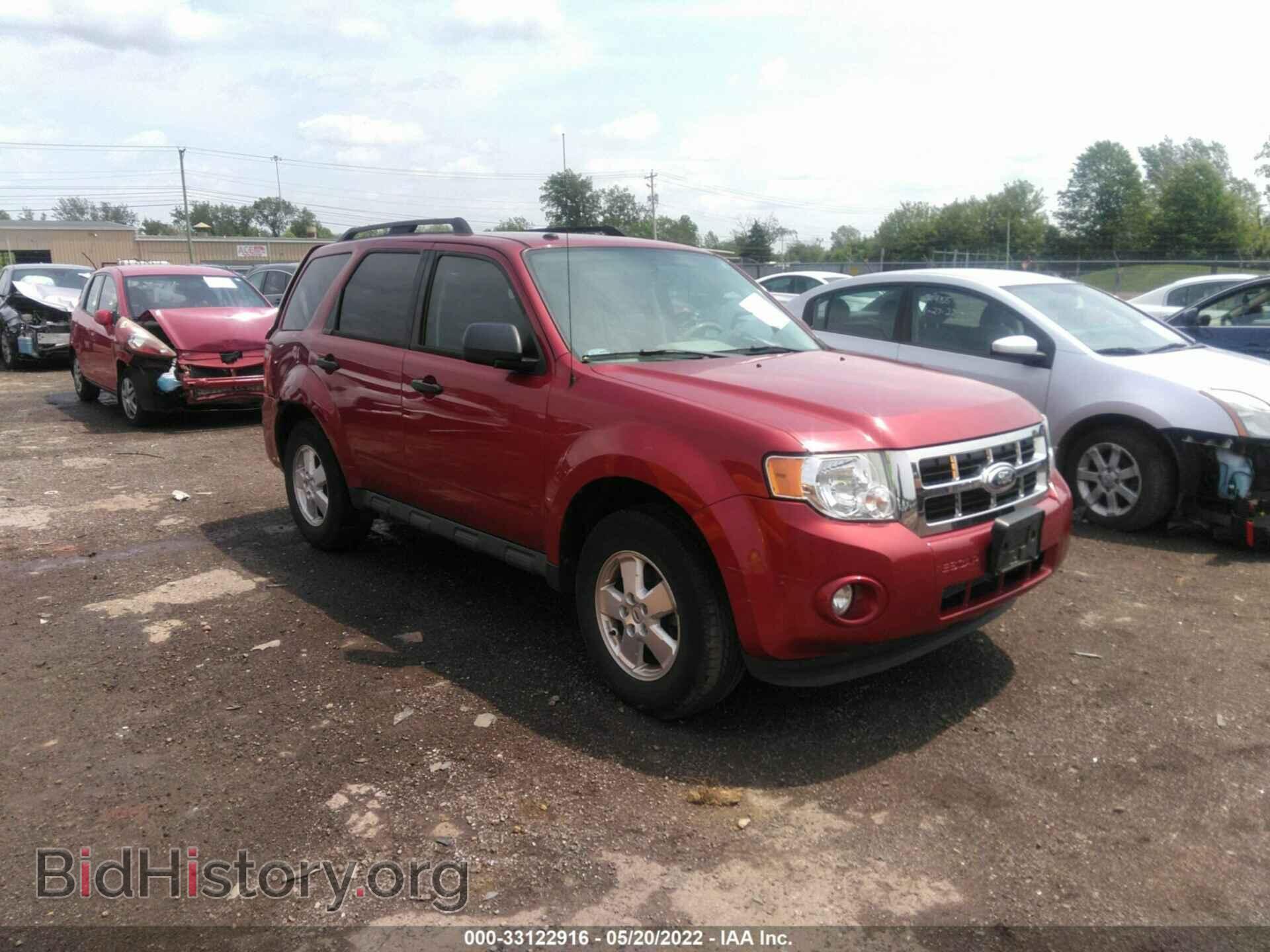 Фотография 1FMCU0DG6CKC42062 - FORD ESCAPE 2012