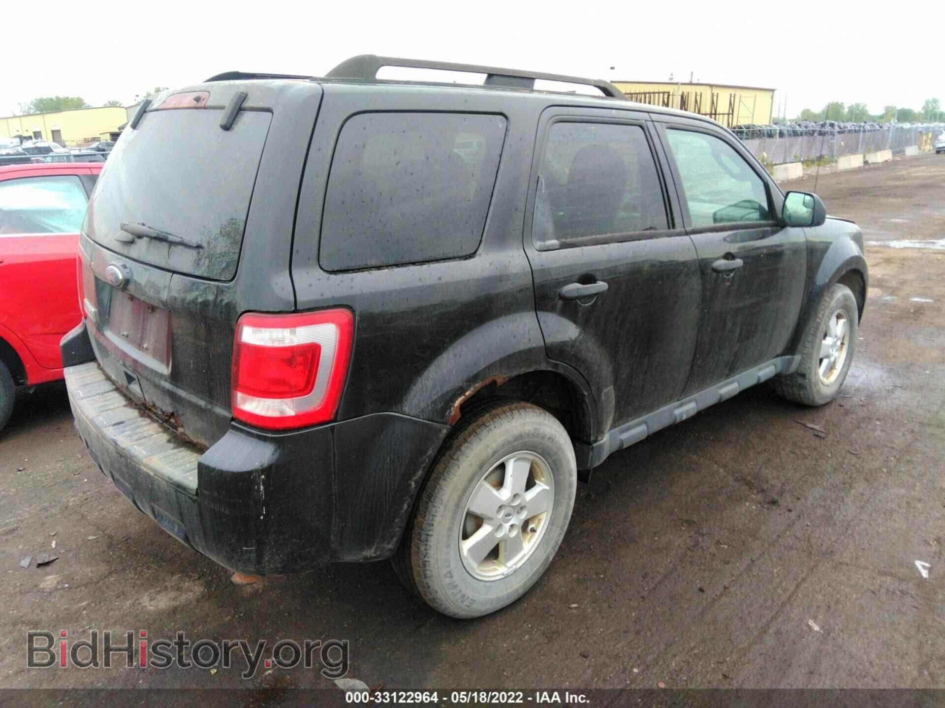2011 FORD ESCAPE - VIN: 1FMCU0D77BKB12564 - Фото 4