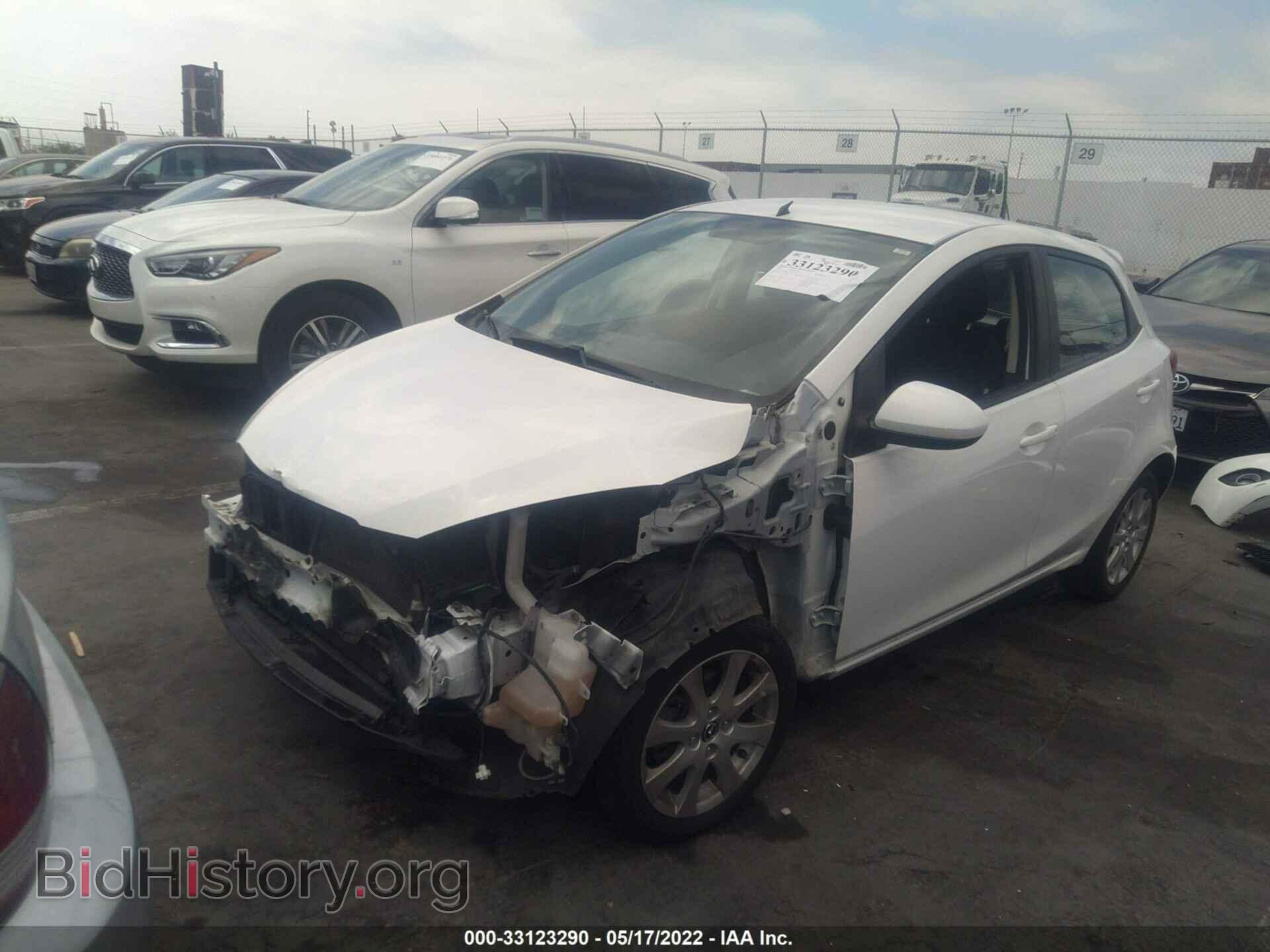 2013 MAZDA MAZDA2 - VIN: JM1DE1LZ3D0162343 - Фото 2