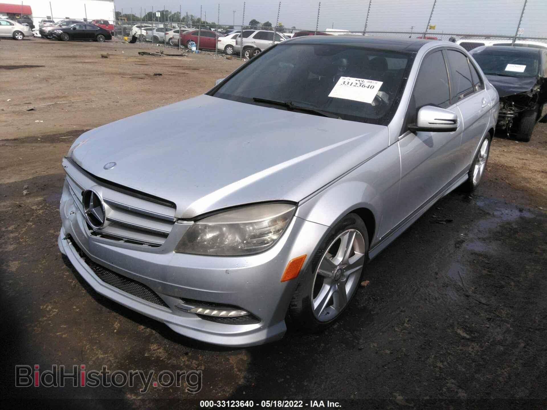 2011 MERCEDES-BENZ C-CLASS - VIN: WDDGF5EB5BR149089 - Фото 2