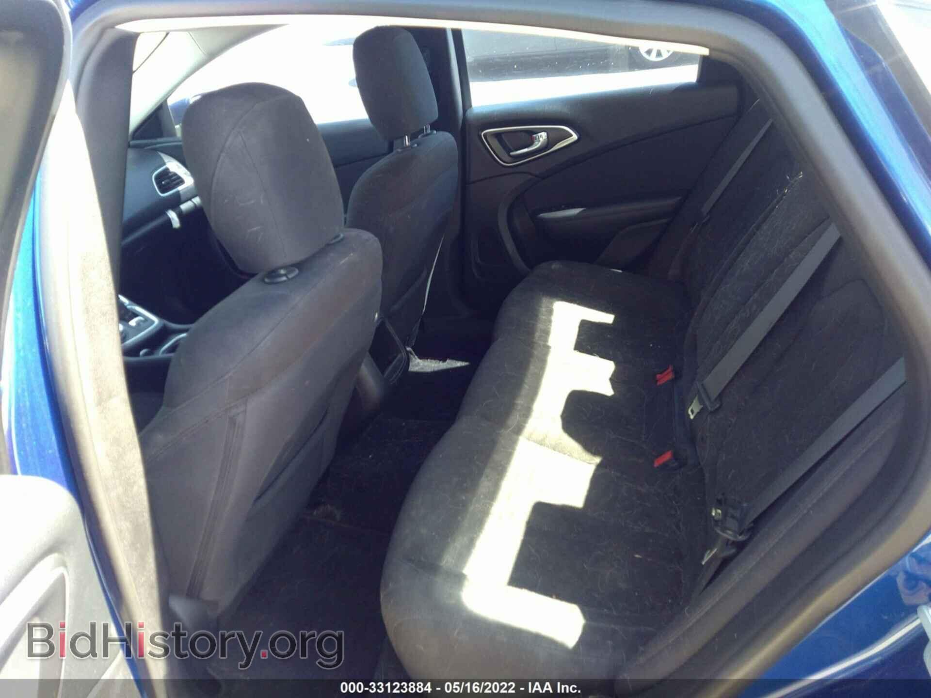 2016 CHRYSLER 200 - VIN: 1C3CCCABXGN117785 - Фото 8