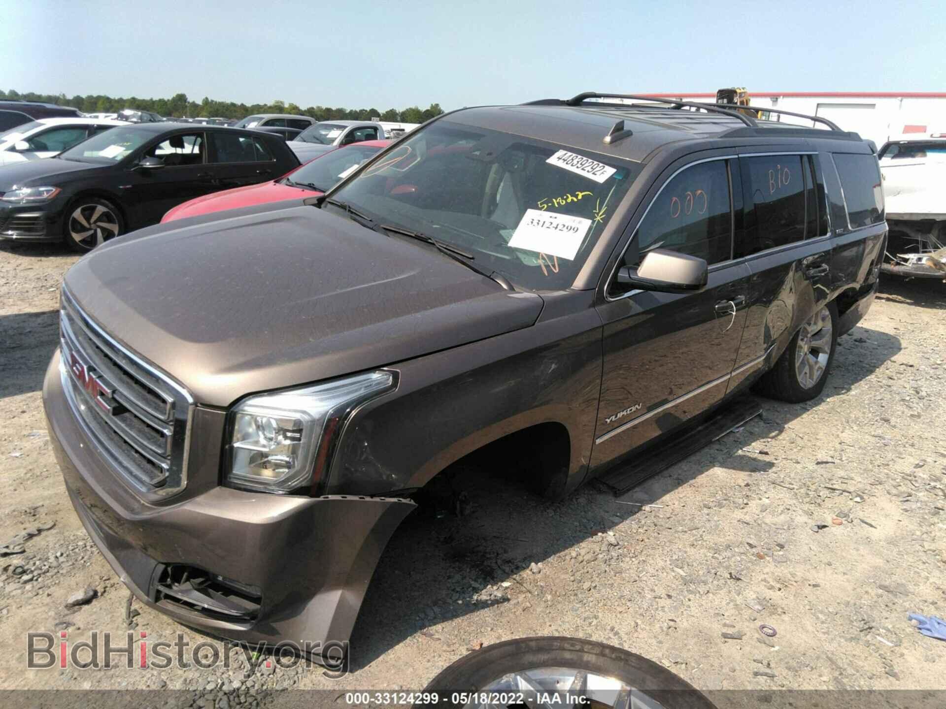 2016 GMC YUKON - VIN: 1GKS2BKC2GR471289 - Photo 2