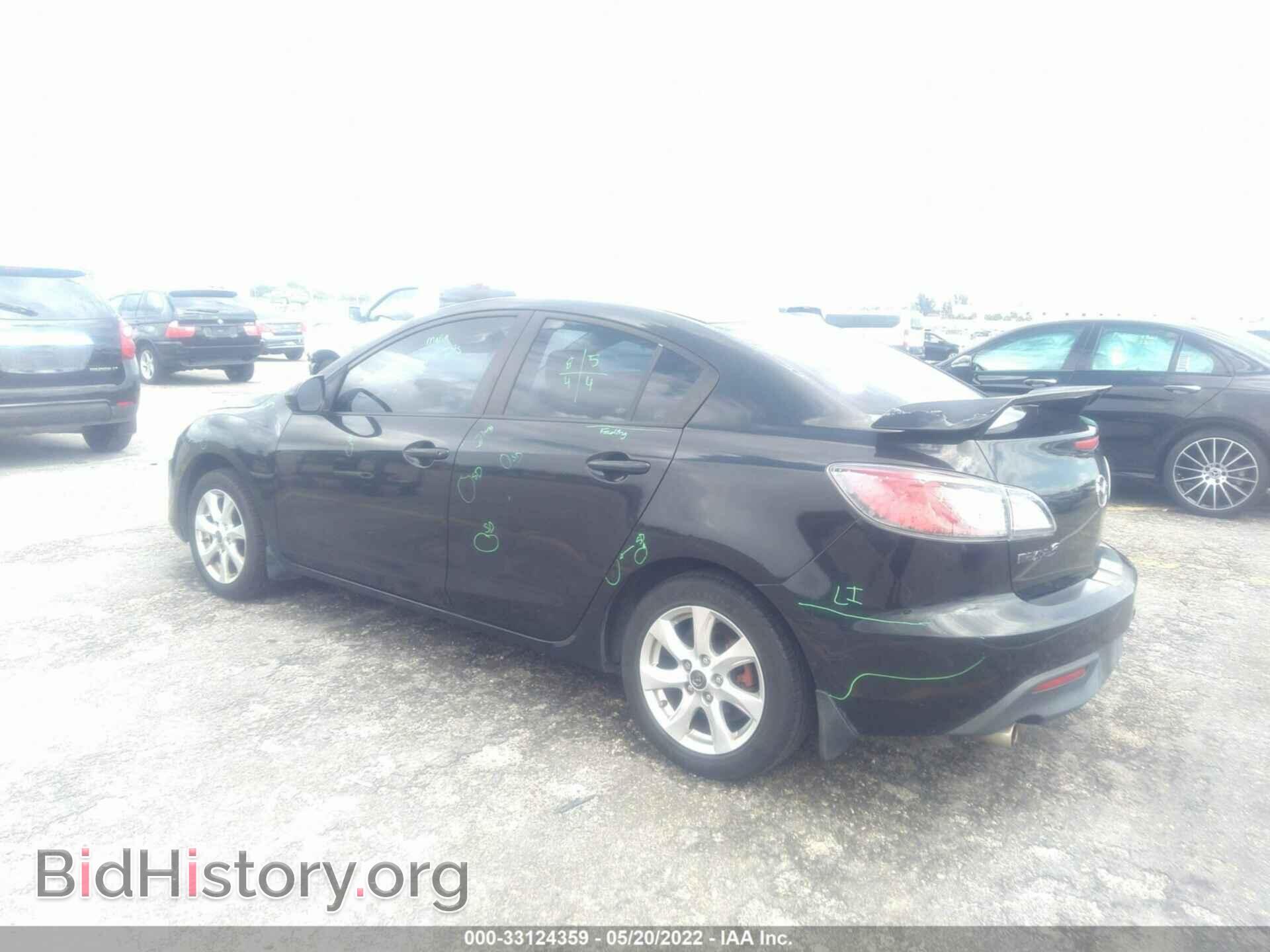 2011 MAZDA MAZDA3 - VIN: JM1BL1VF8B1447675 - Photo 3