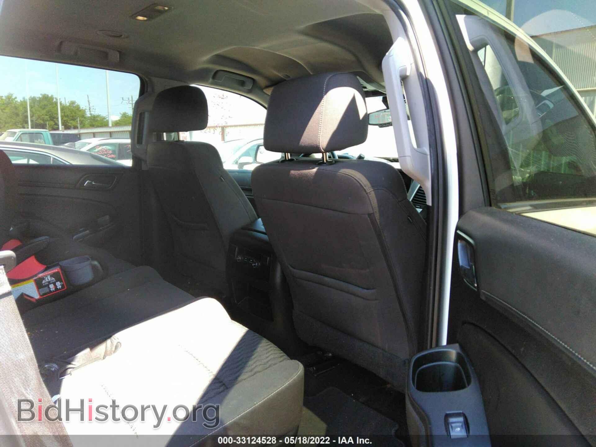 2017 GMC YUKON - VIN: 1GKS1AKC2HR212283 - Photo 8