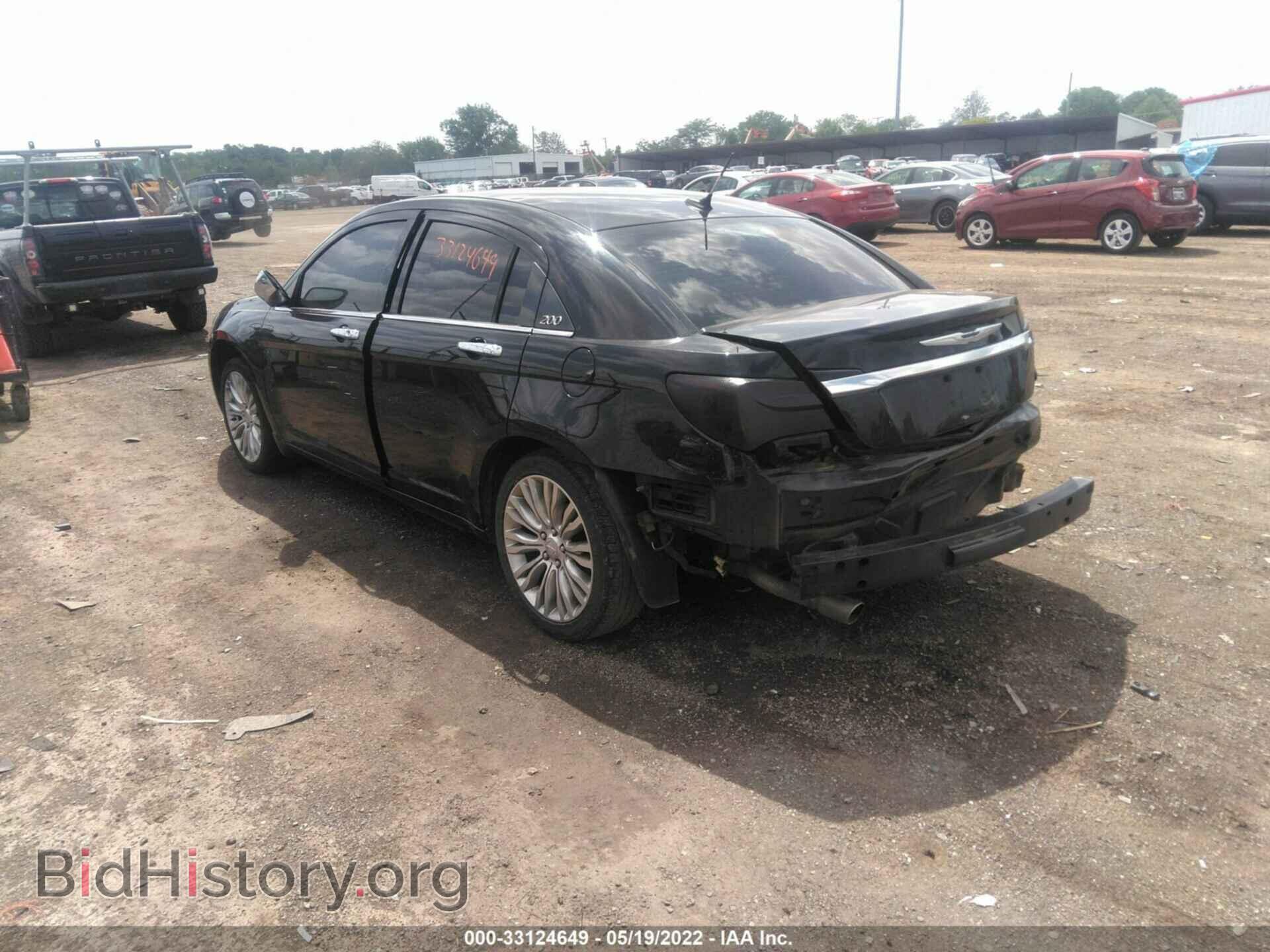 2013 CHRYSLER 200 - VIN: 1C3CCBCG9DN592844 - Фото 3