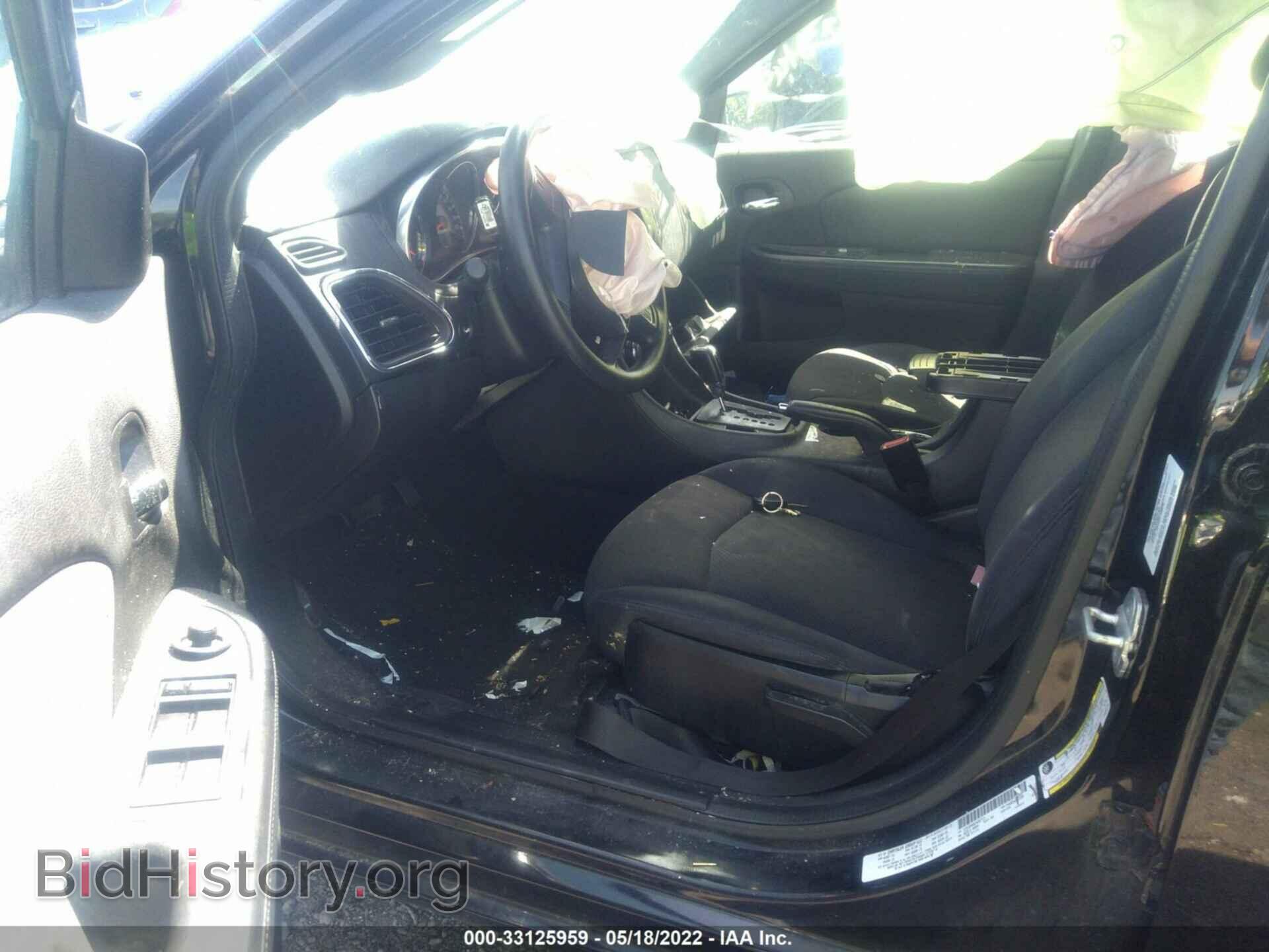 2012 CHRYSLER 200 - VIN: 1C3CCBAB9CN292713 - Фото 5