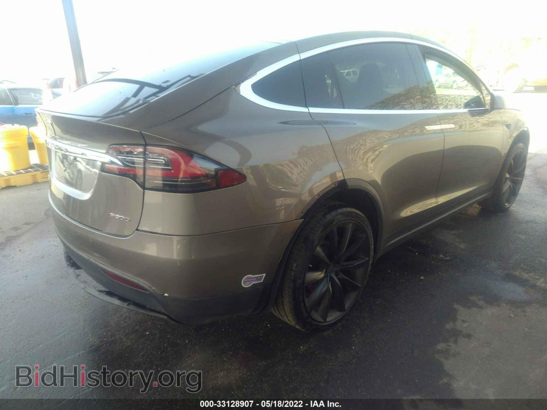 2016 TESLA MODEL X - VIN: 5YJXCAE41GF001273 - Photo 4