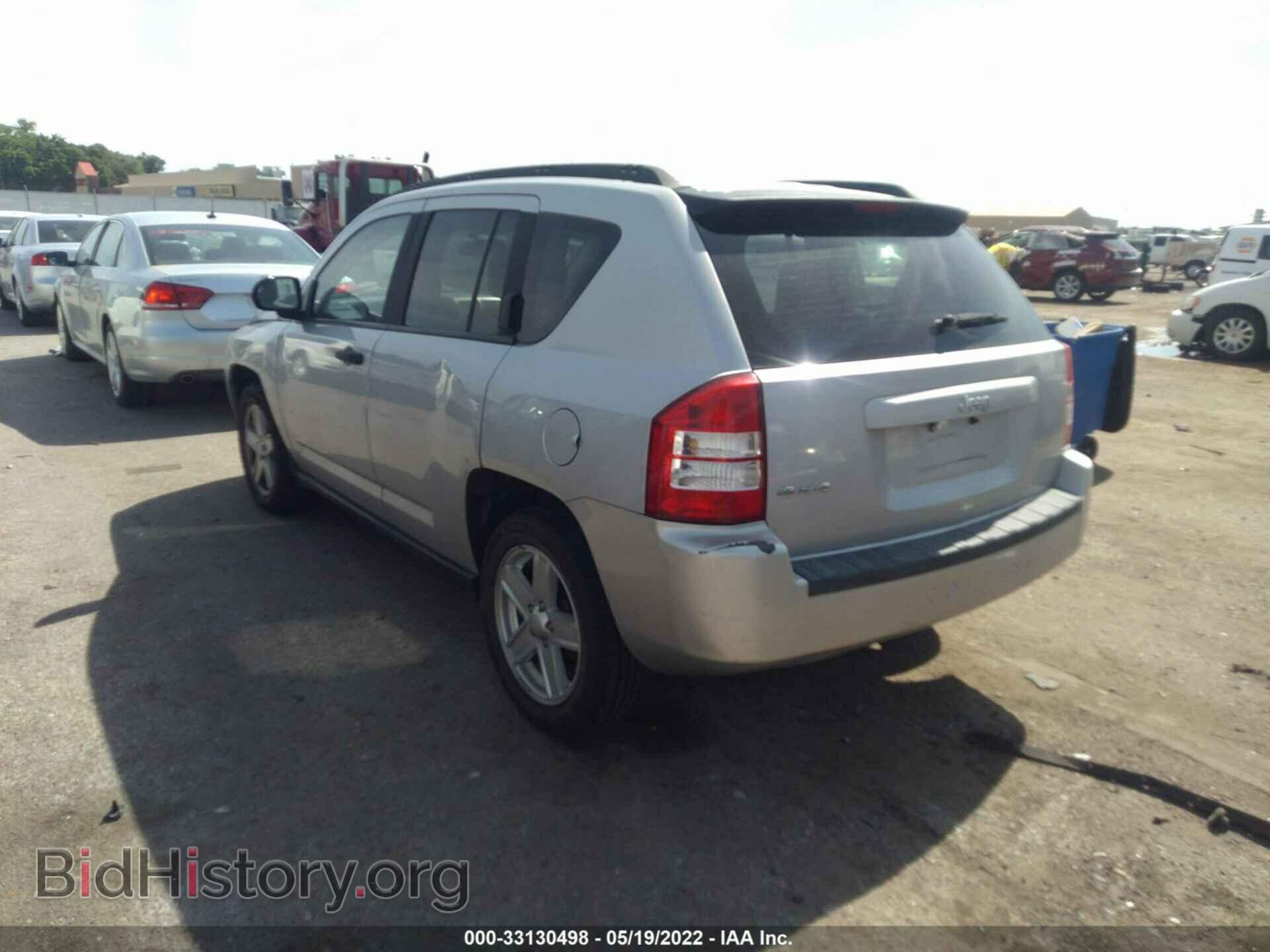2007 JEEP COMPASS - VIN: 1J8FF47W07D392631 - Фото 3