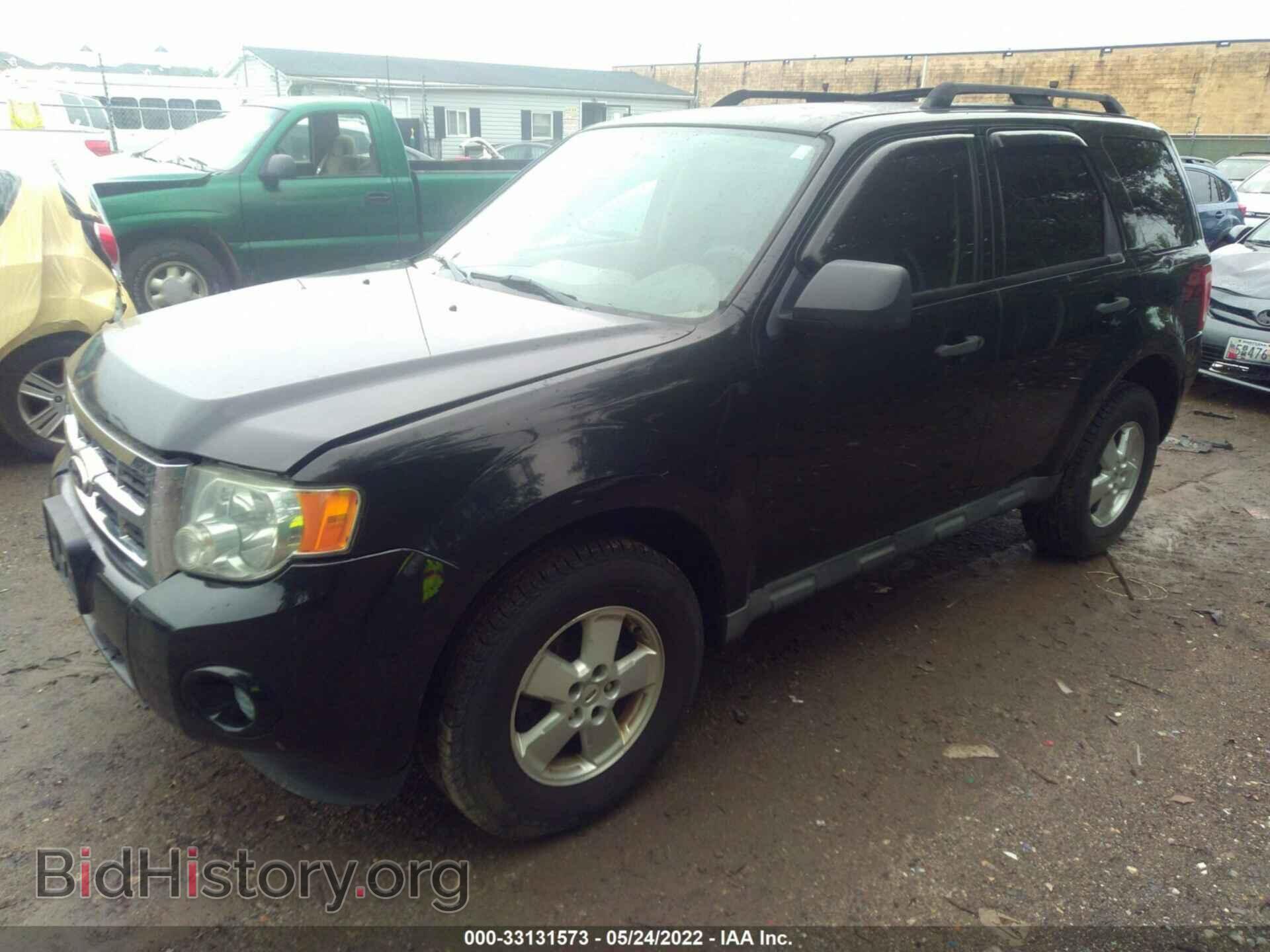2010 Ford ESCAPE (VIN 1FMCU0C79AKC24637) — фото 2 из 11