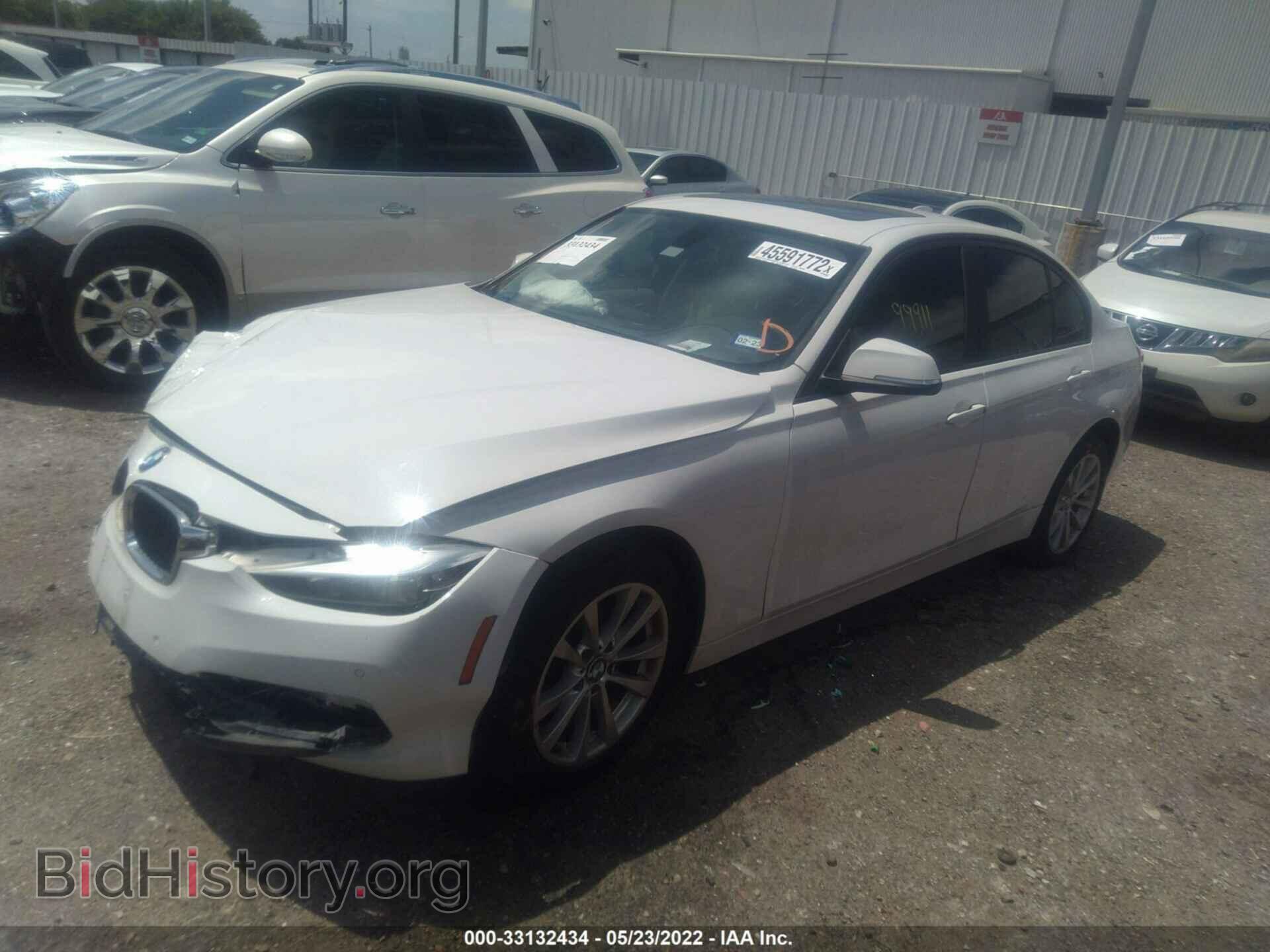 2016 BMW 3 SERIES - VIN: WBA8E1G56GNU10176 - Фото 2
