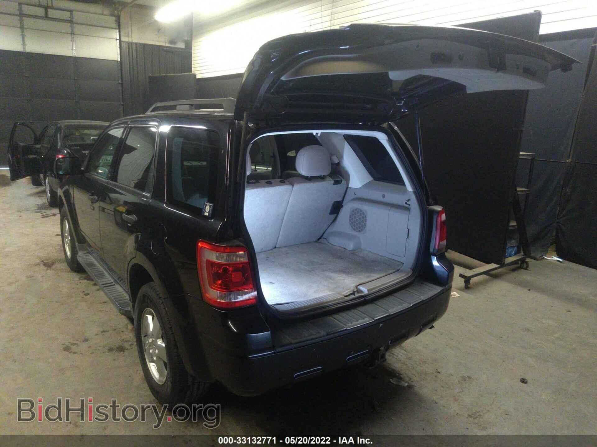 2011 FORD ESCAPE - VIN: 1FMCU9DG7BKB15405 - Фото 3