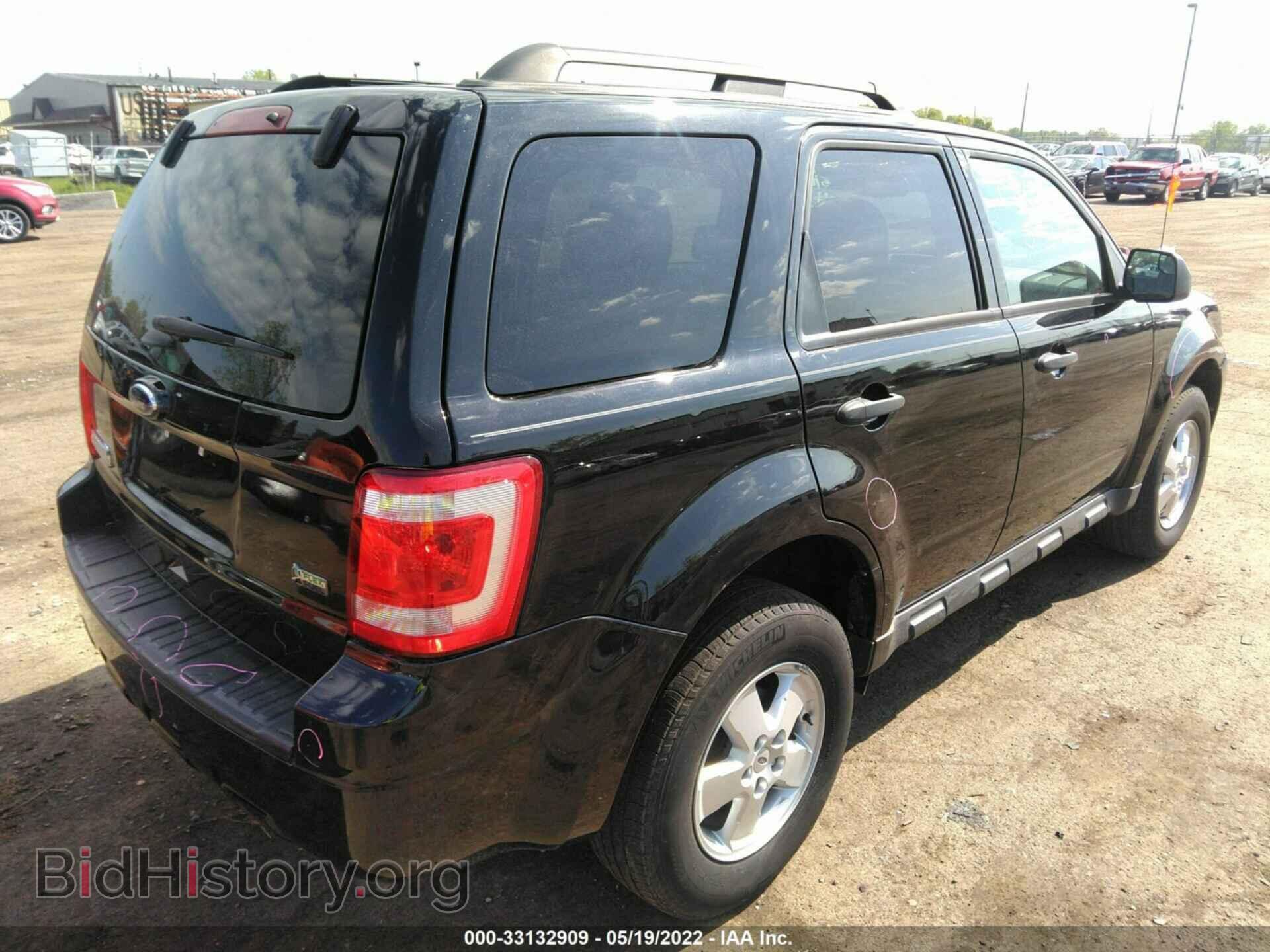 2011 FORD ESCAPE - VIN: 1FMCU0DG3BKB90484 - Фото 4