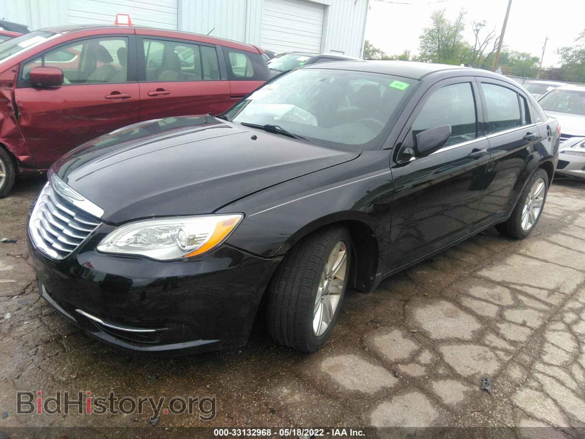 2012 CHRYSLER 200 - VIN: 1C3CCBBG6CN140043 - Фото 2