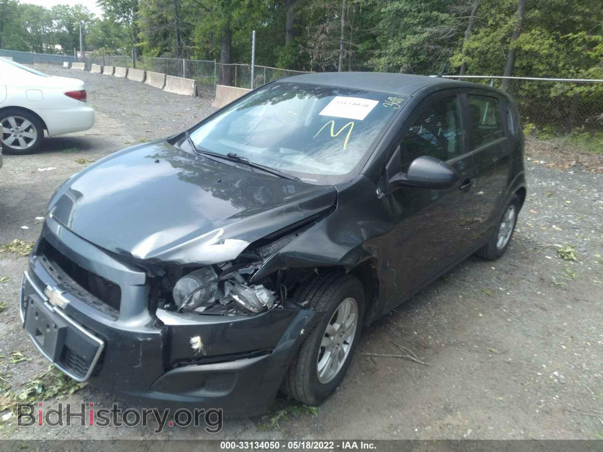 2014 CHEVROLET SONIC - VIN: 1G1JC6SH3E4174185 - Фото 2