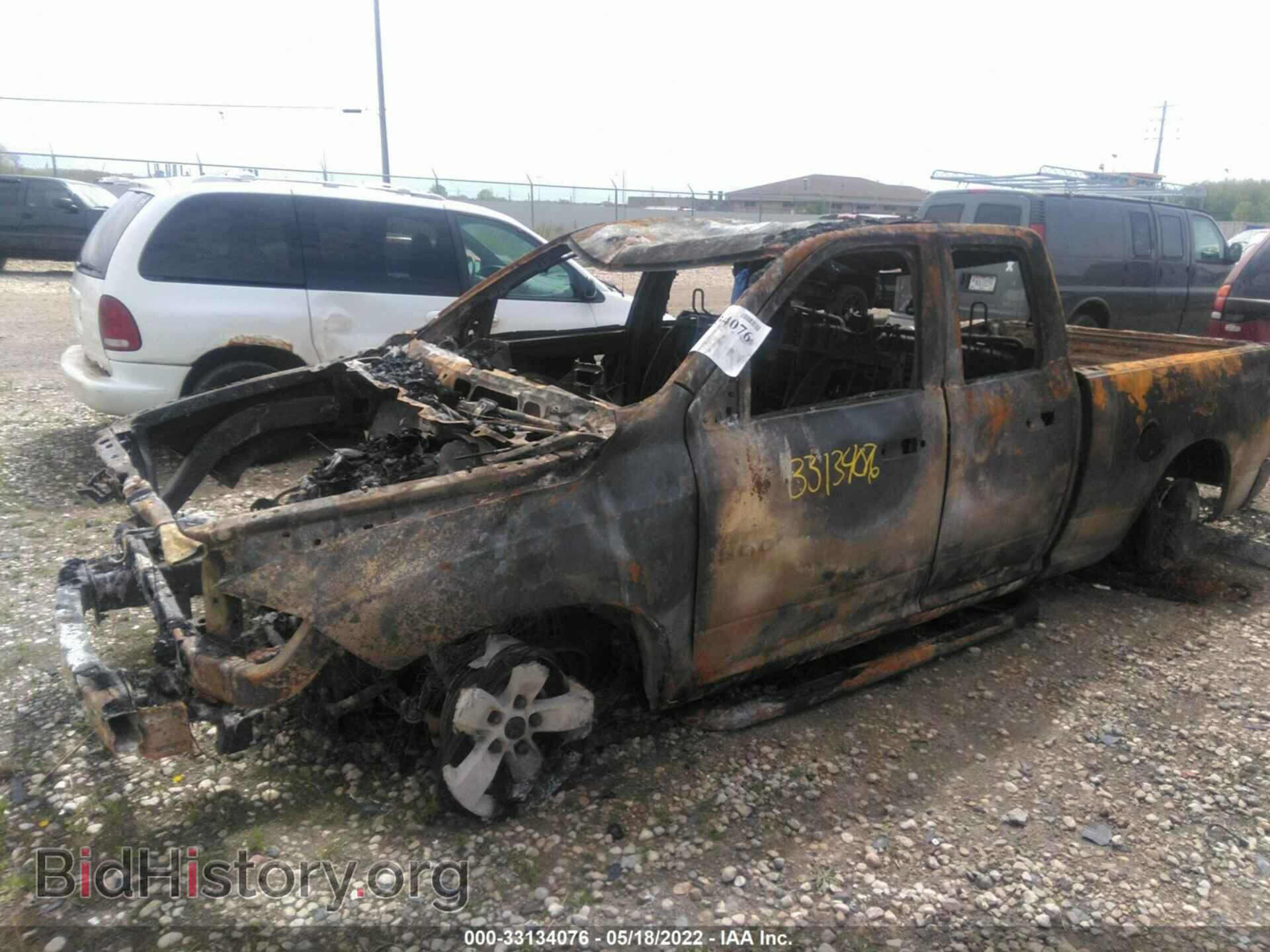 2017 RAM 1500 - VIN: 1C6RR7FG6HS678432 - Фото 2