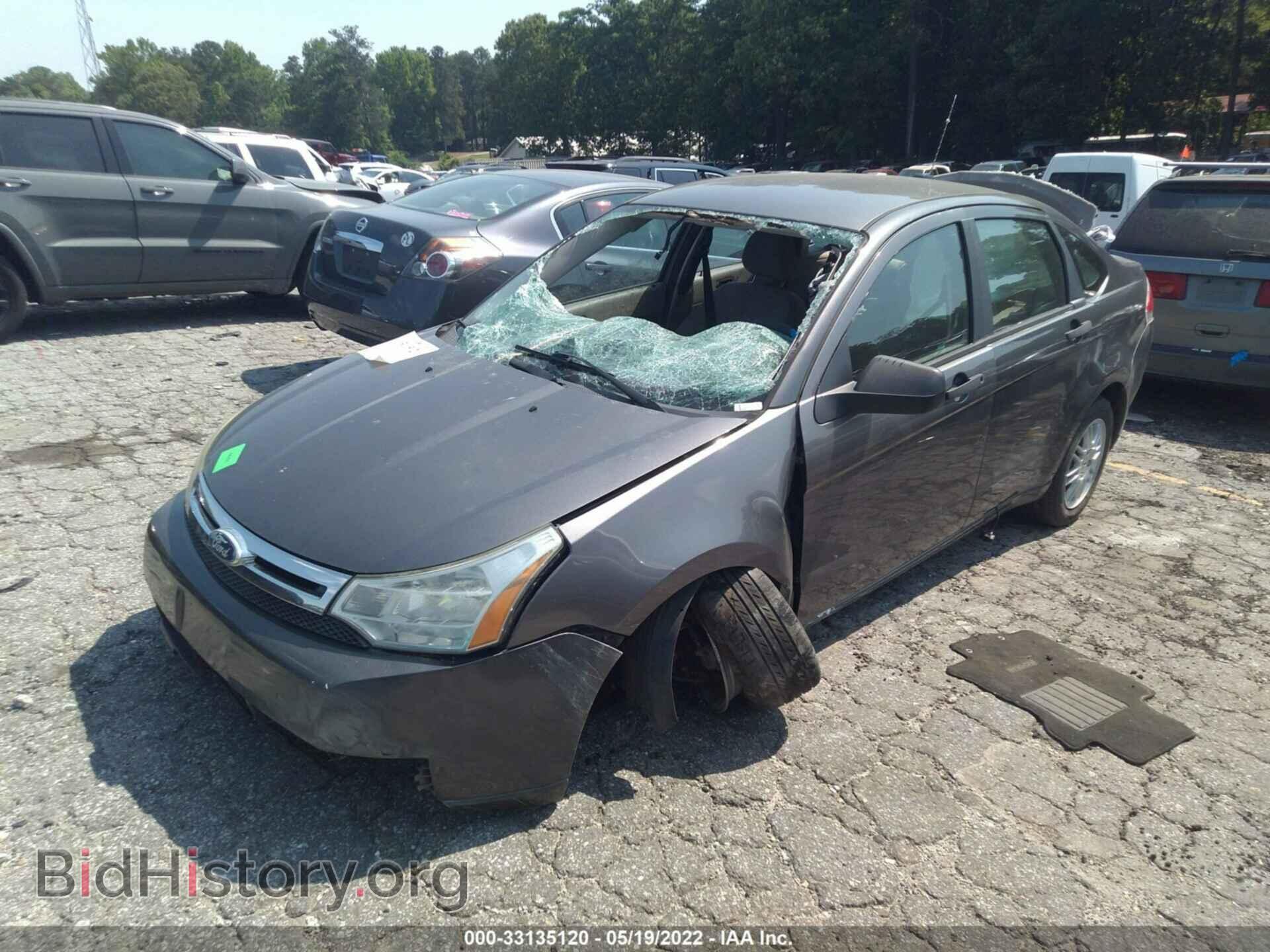 2011 FORD FOCUS - VIN: 1FAHP3FN1BW160073 - Фото 2