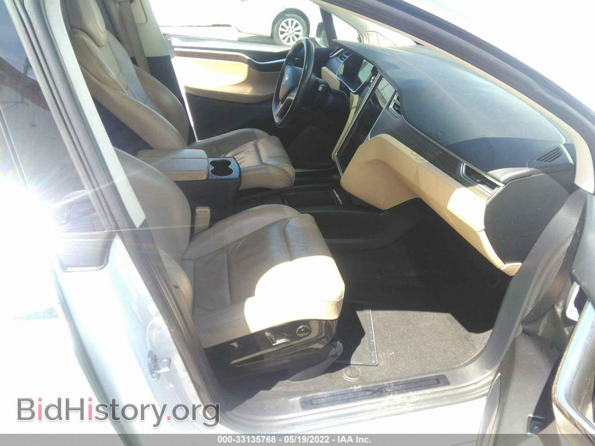 2016 TESLA MODEL X - VIN: 5YJXCAE29GF014142 - Photo 5