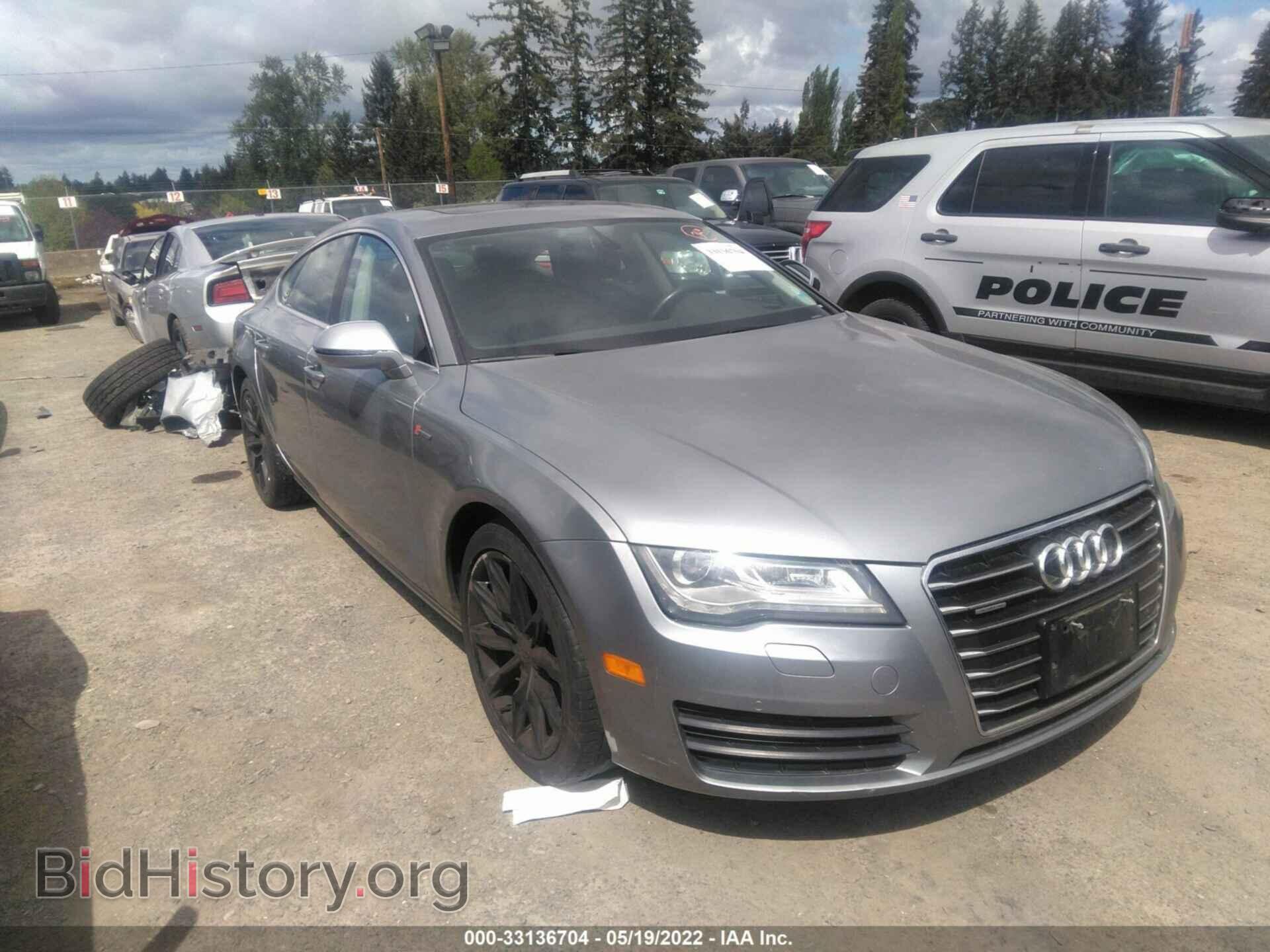 Фотография WAUYGAFC3CN120935 - AUDI A7 2012