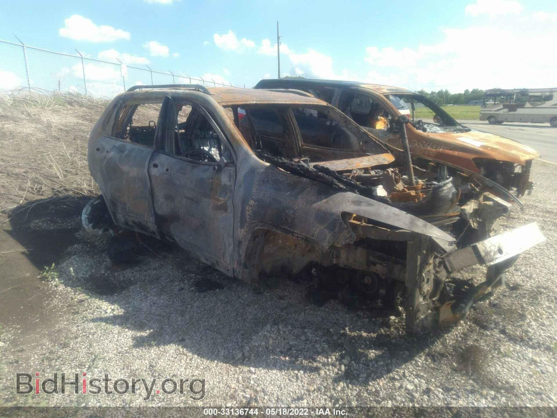 Photo 1C4PJMCS9EW284491 - JEEP CHEROKEE 2014