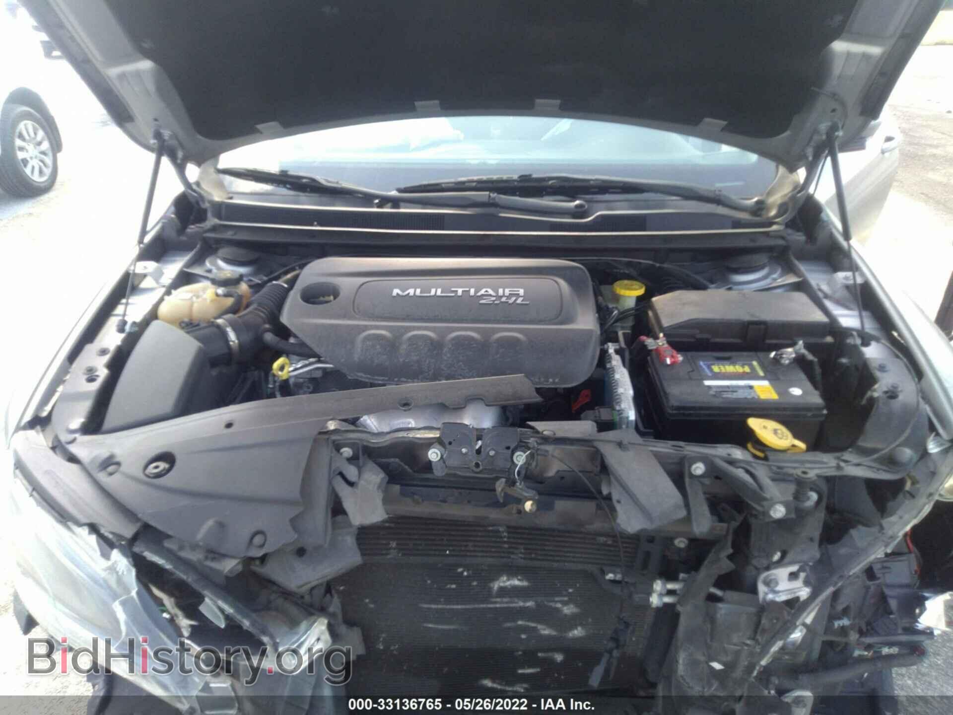 2016 CHRYSLER 200 - VIN: 1C3CCCAB9GN140667 - Фото 10