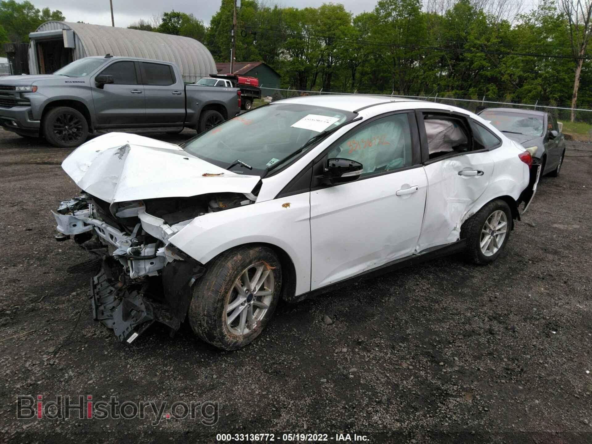 2017 FORD FOCUS - VIN: 1FADP3F22HL327958 - Фото 2