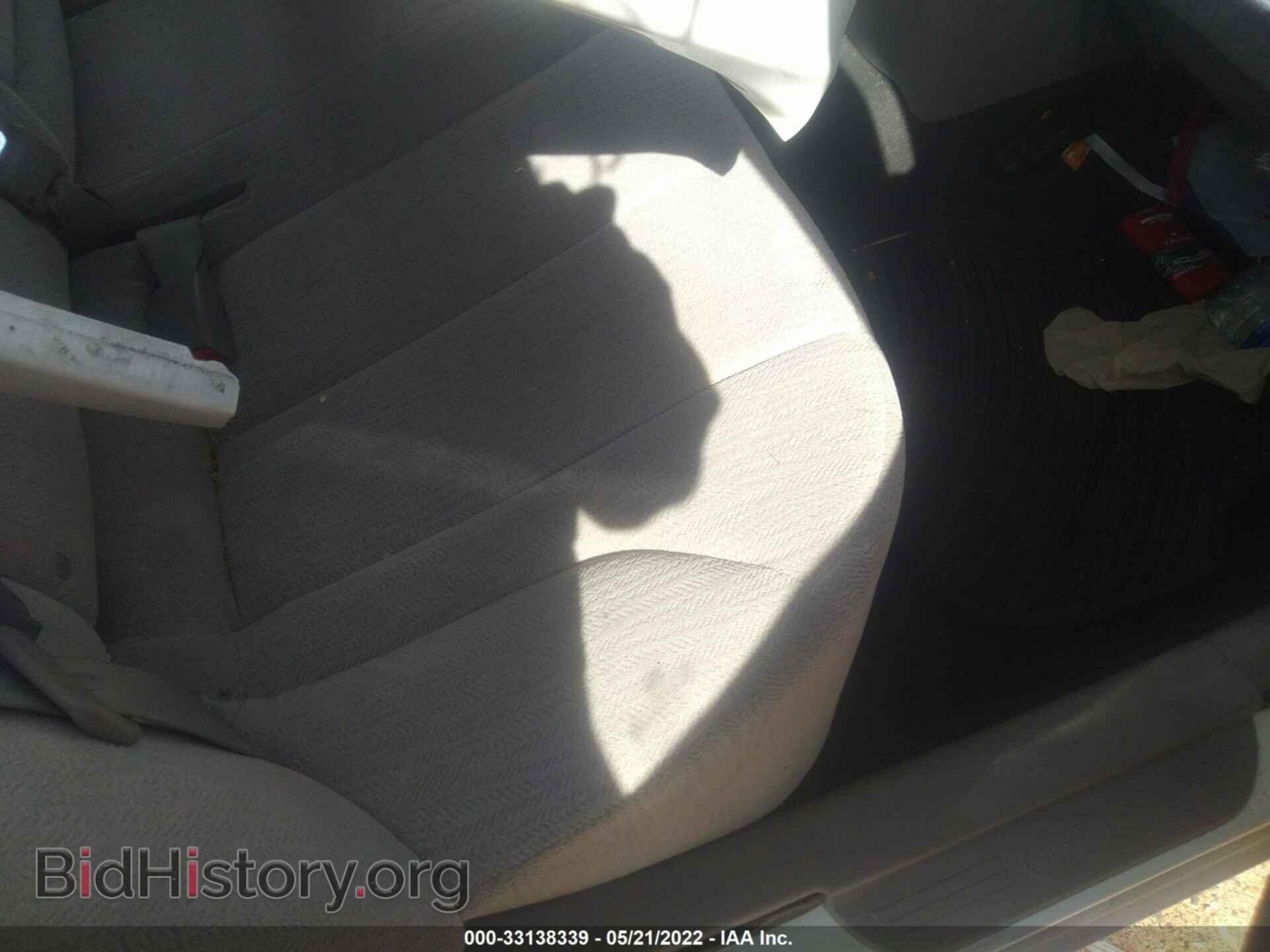 2008 KIA OPTIMA - VIN: KNAGE123785203461 - Фото 8